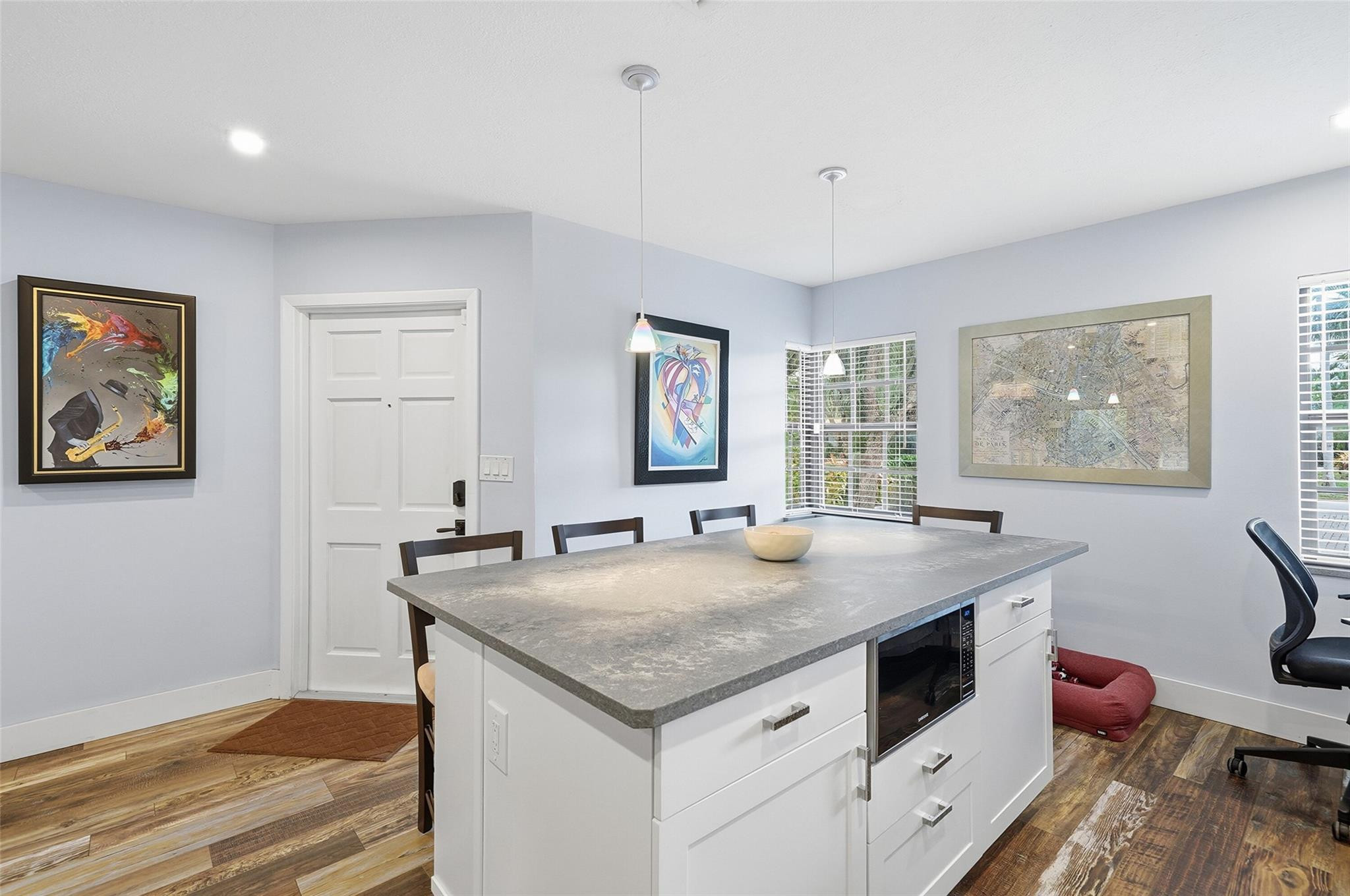 261 NE 16th #305 Fort Lauderdale, FL 33305