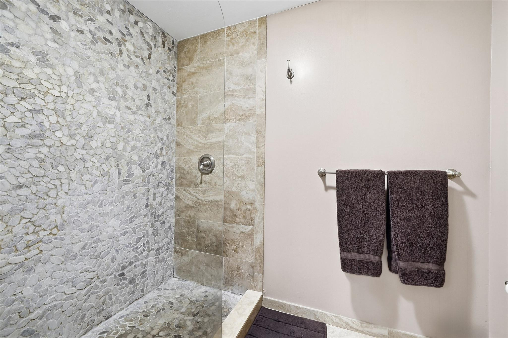 261 NE 16th #305 Fort Lauderdale, FL 33305