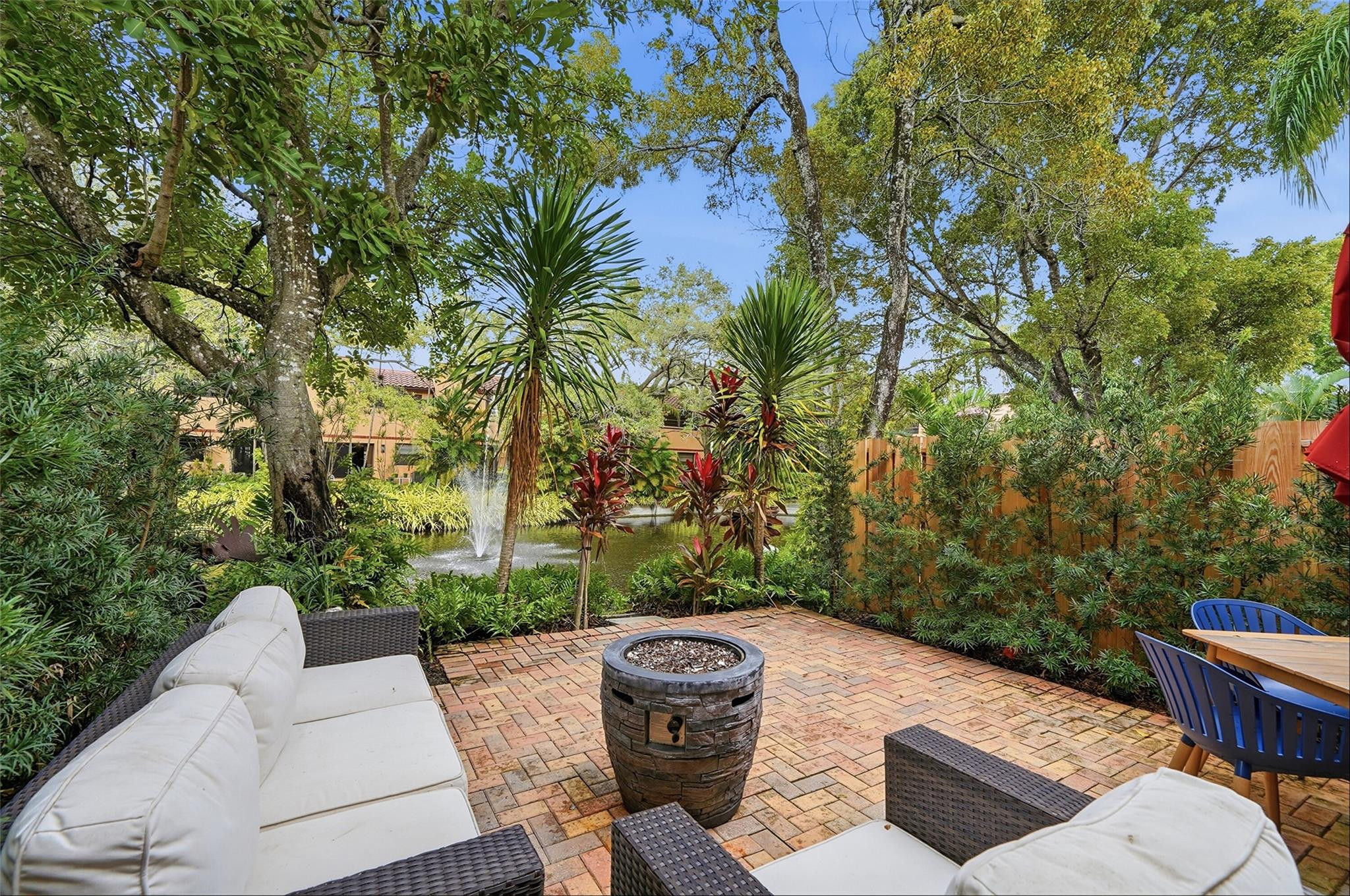 261 NE 16th #305 Fort Lauderdale, FL 33305