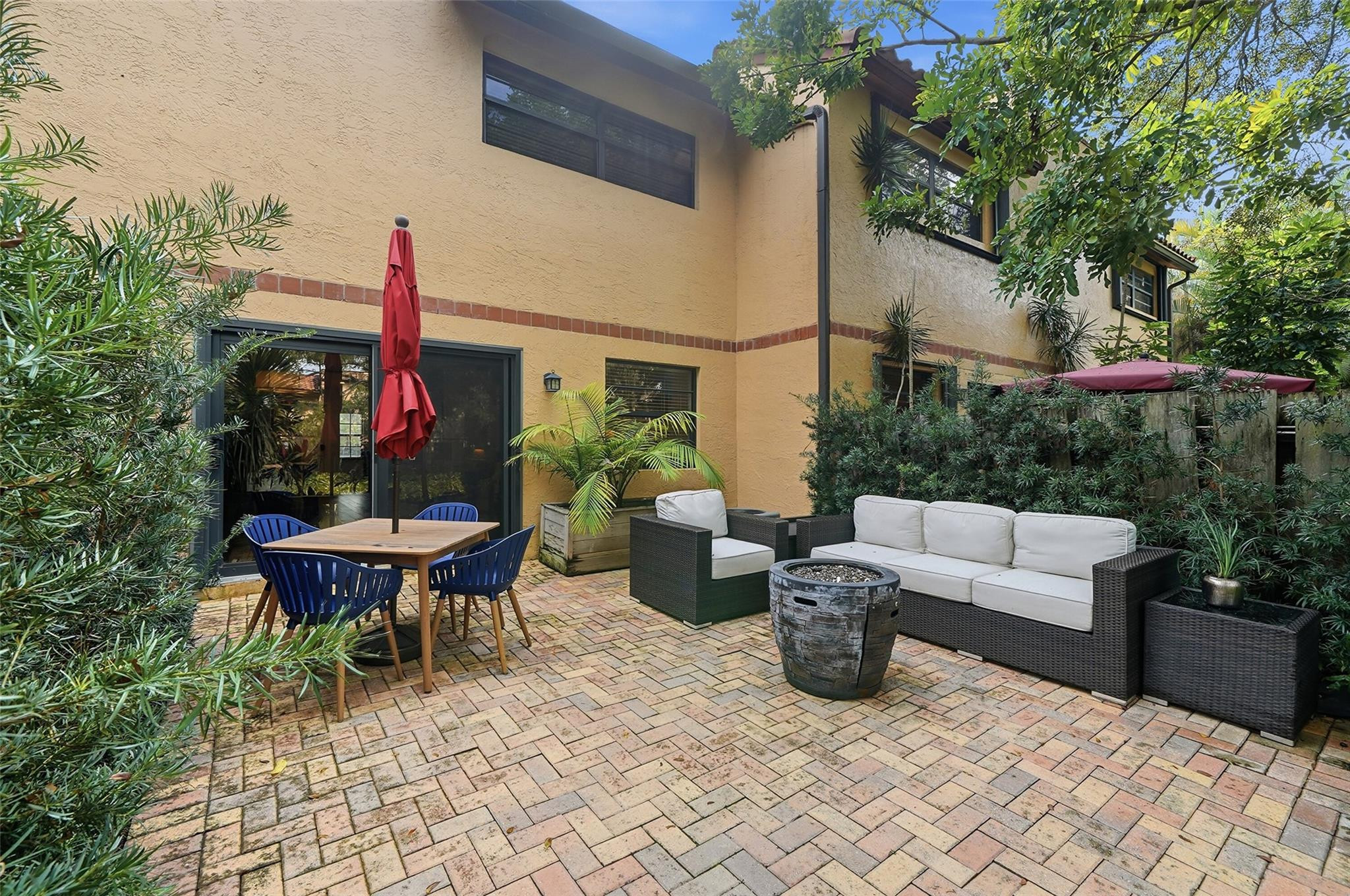 261 NE 16th #305 Fort Lauderdale, FL 33305