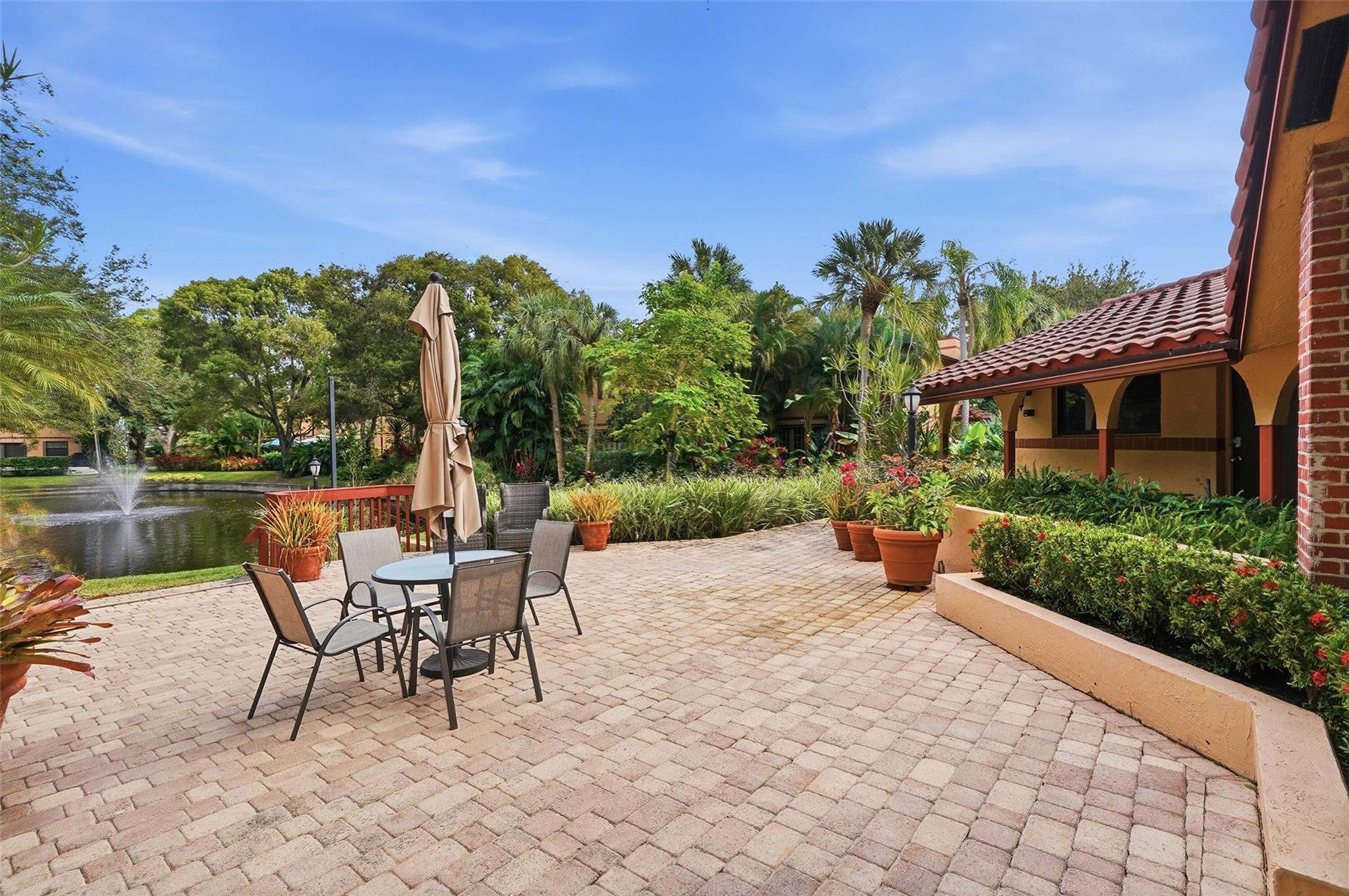 261 NE 16th #305 Fort Lauderdale, FL 33305