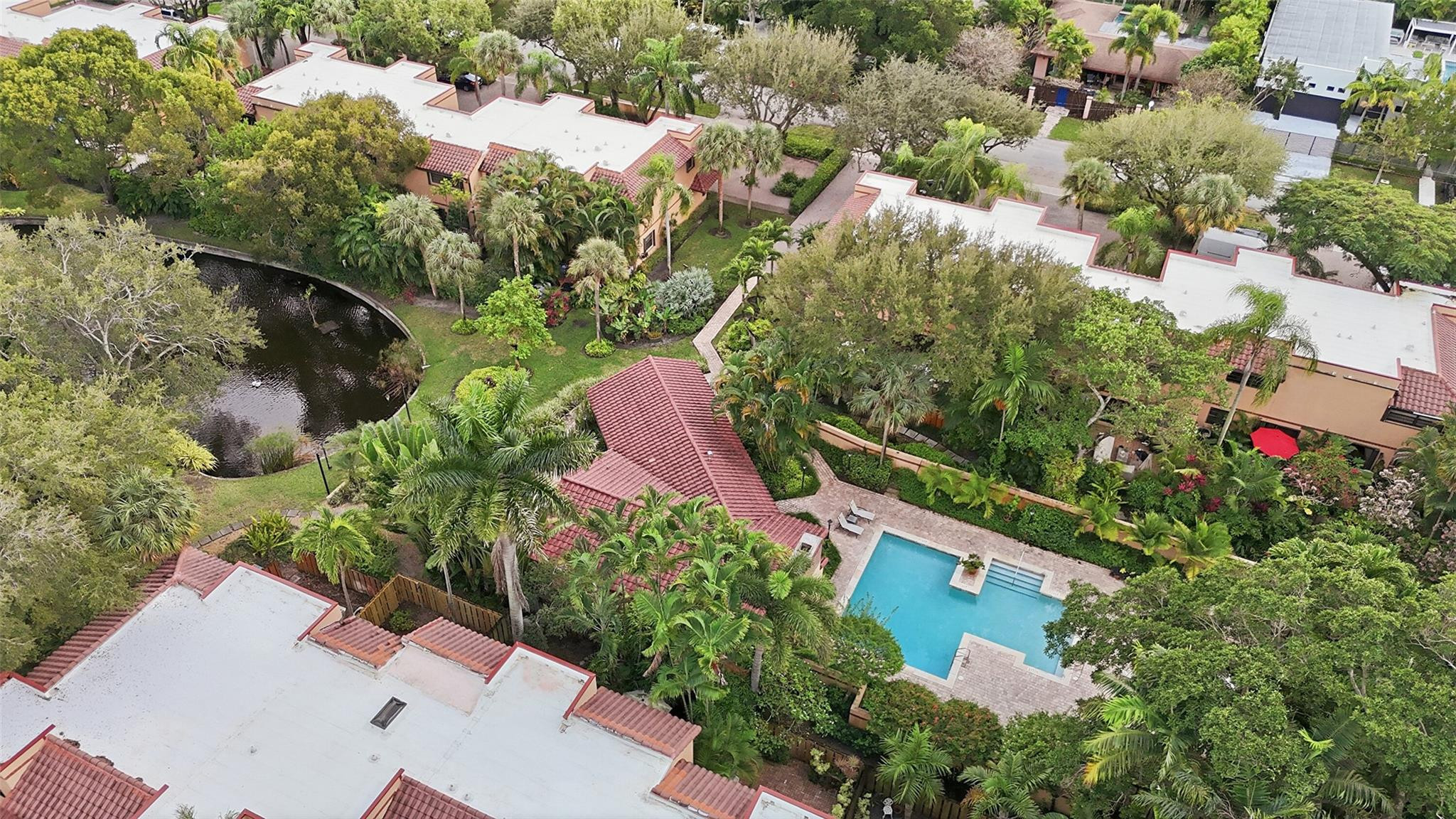 261 NE 16th #305 Fort Lauderdale, FL 33305