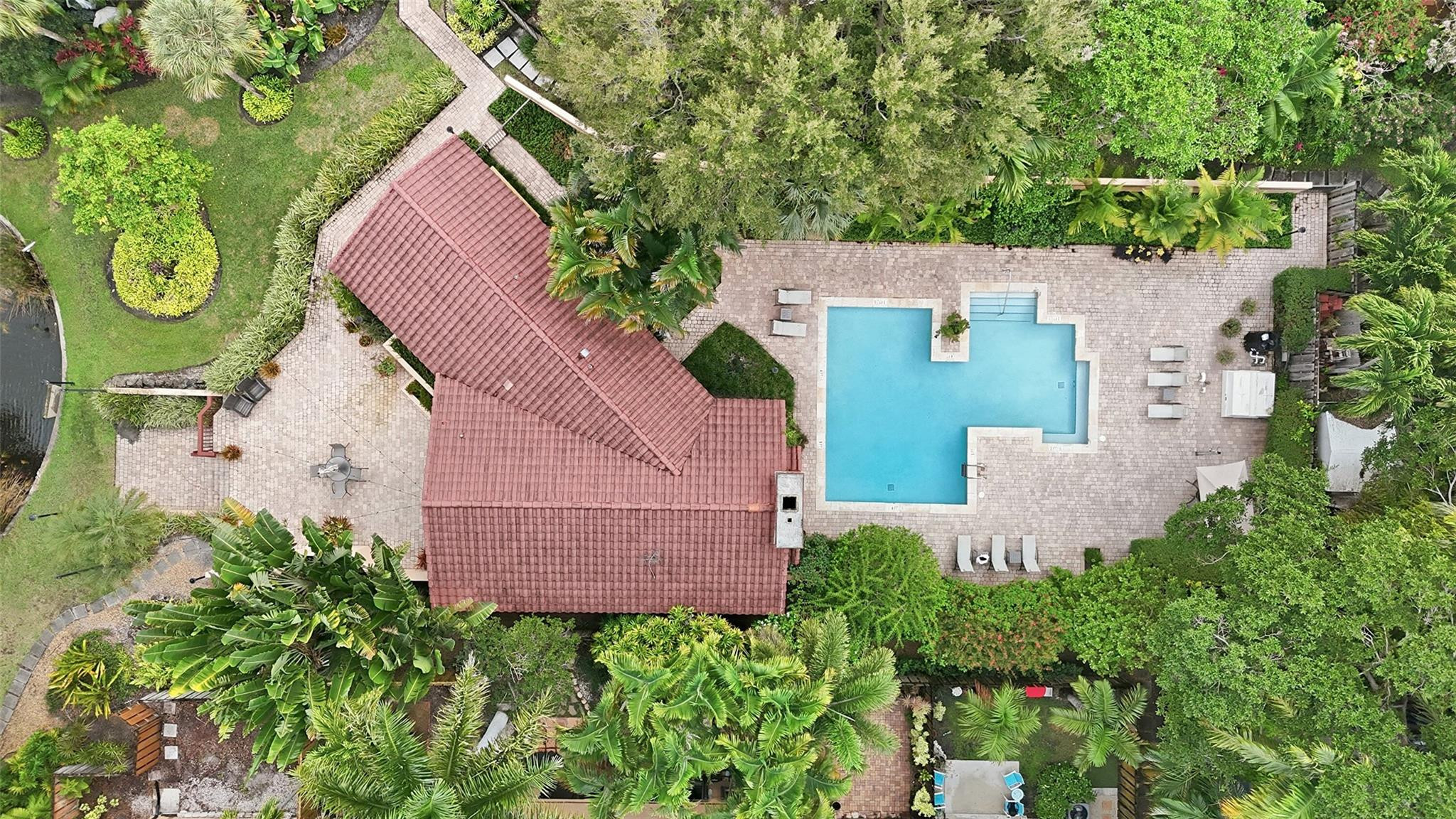 261 NE 16th #305 Fort Lauderdale, FL 33305