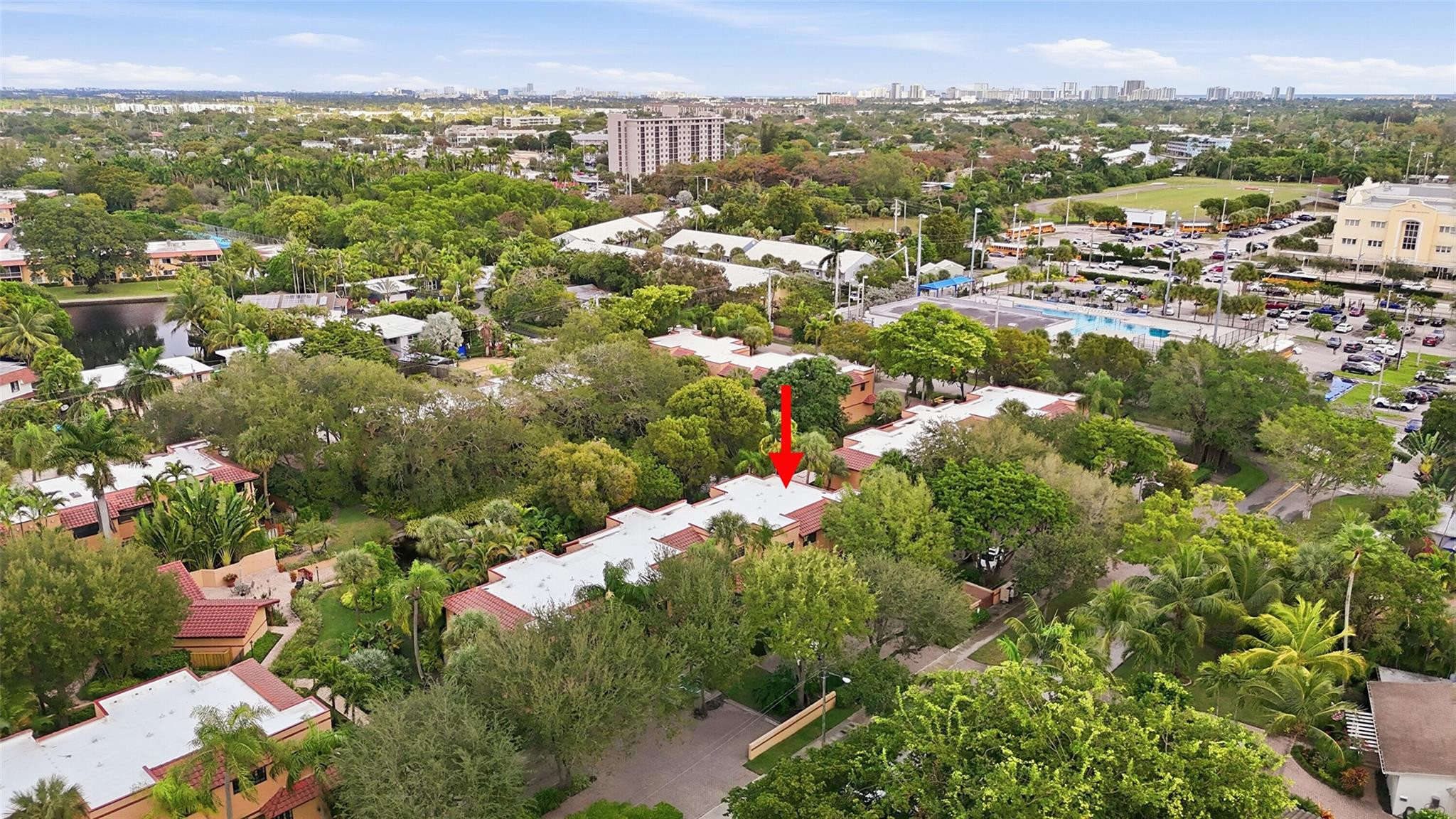 261 NE 16th #305 Fort Lauderdale, FL 33305