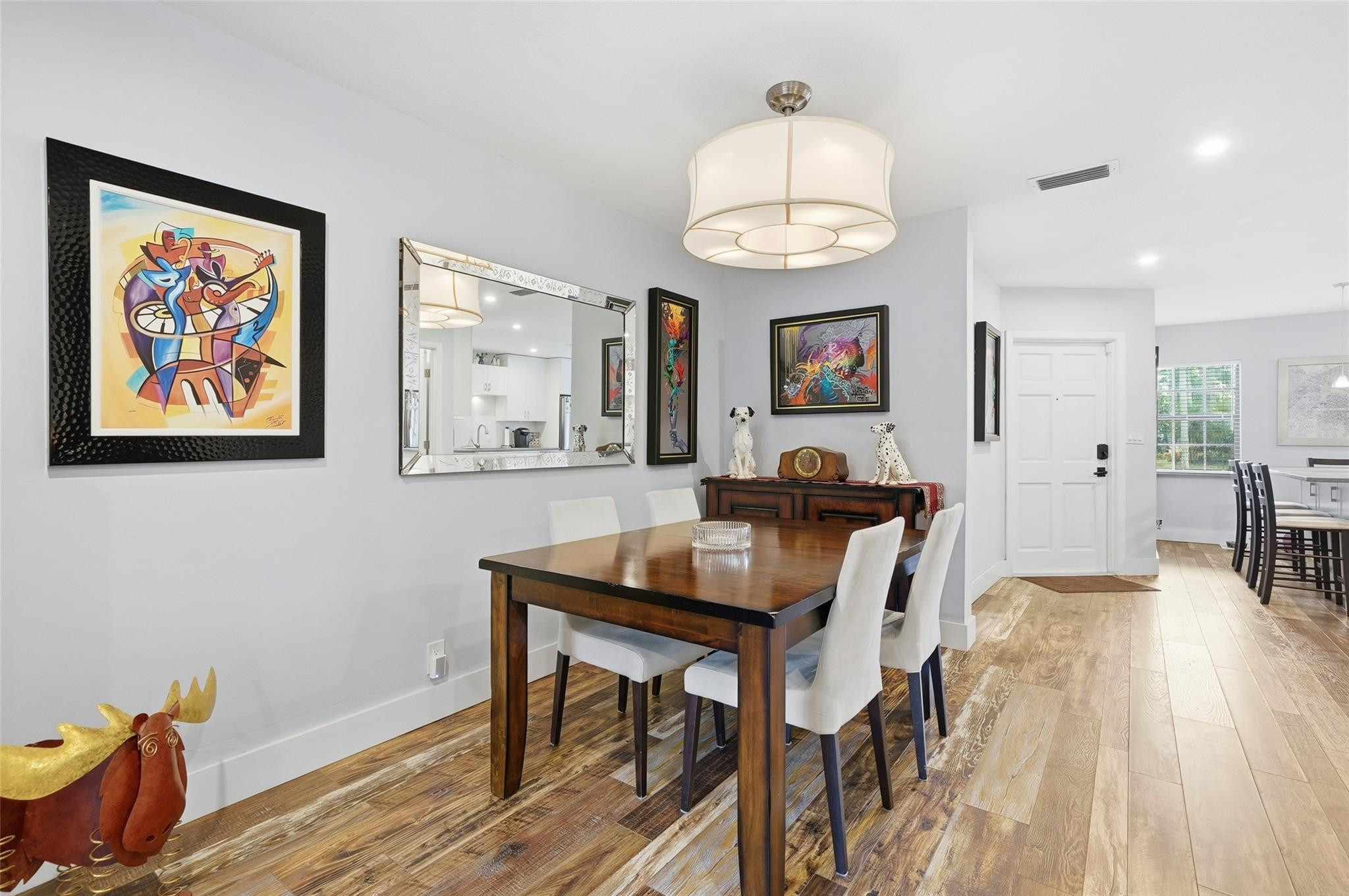 261 NE 16th #305 Fort Lauderdale, FL 33305