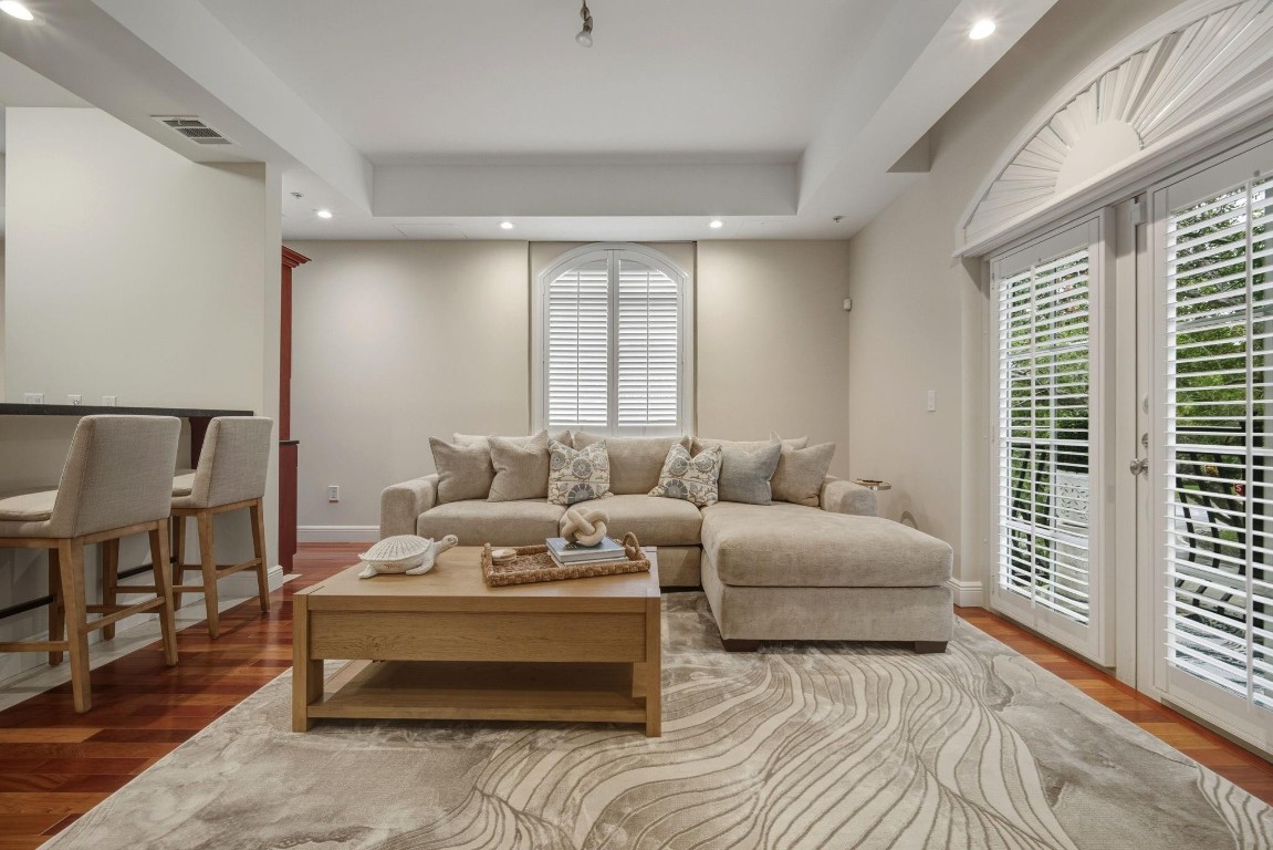 1121 Madruga #201 Coral Gables, FL 33146