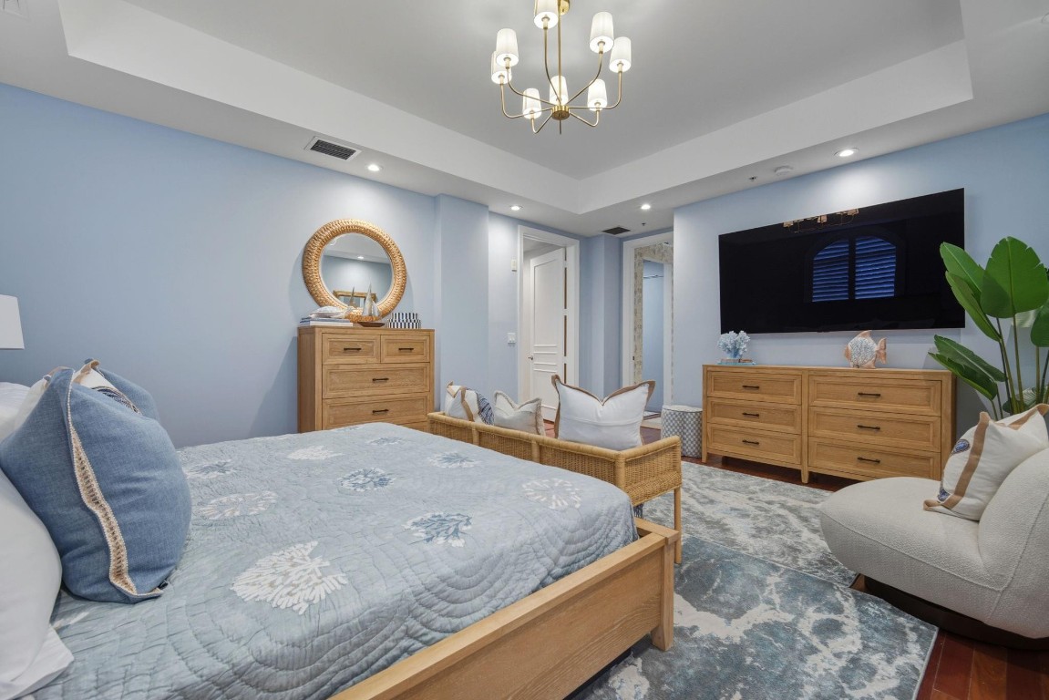 1121 Madruga #201 Coral Gables, FL 33146