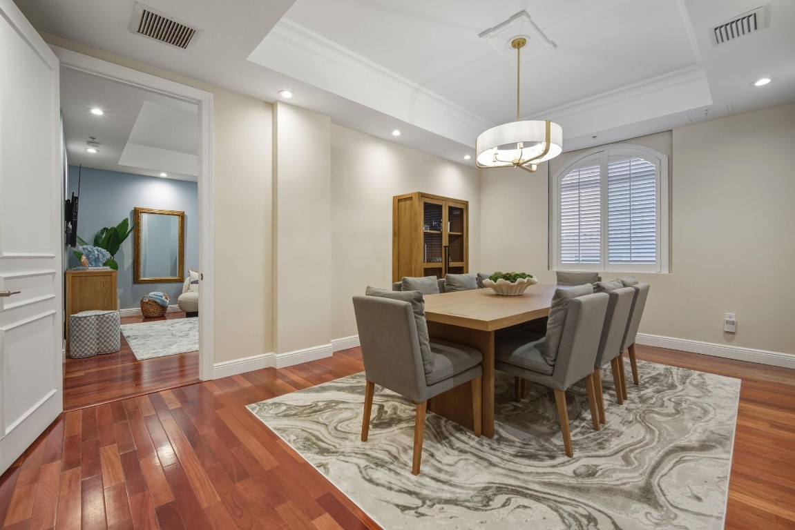 1121 Madruga #201 Coral Gables, FL 33146