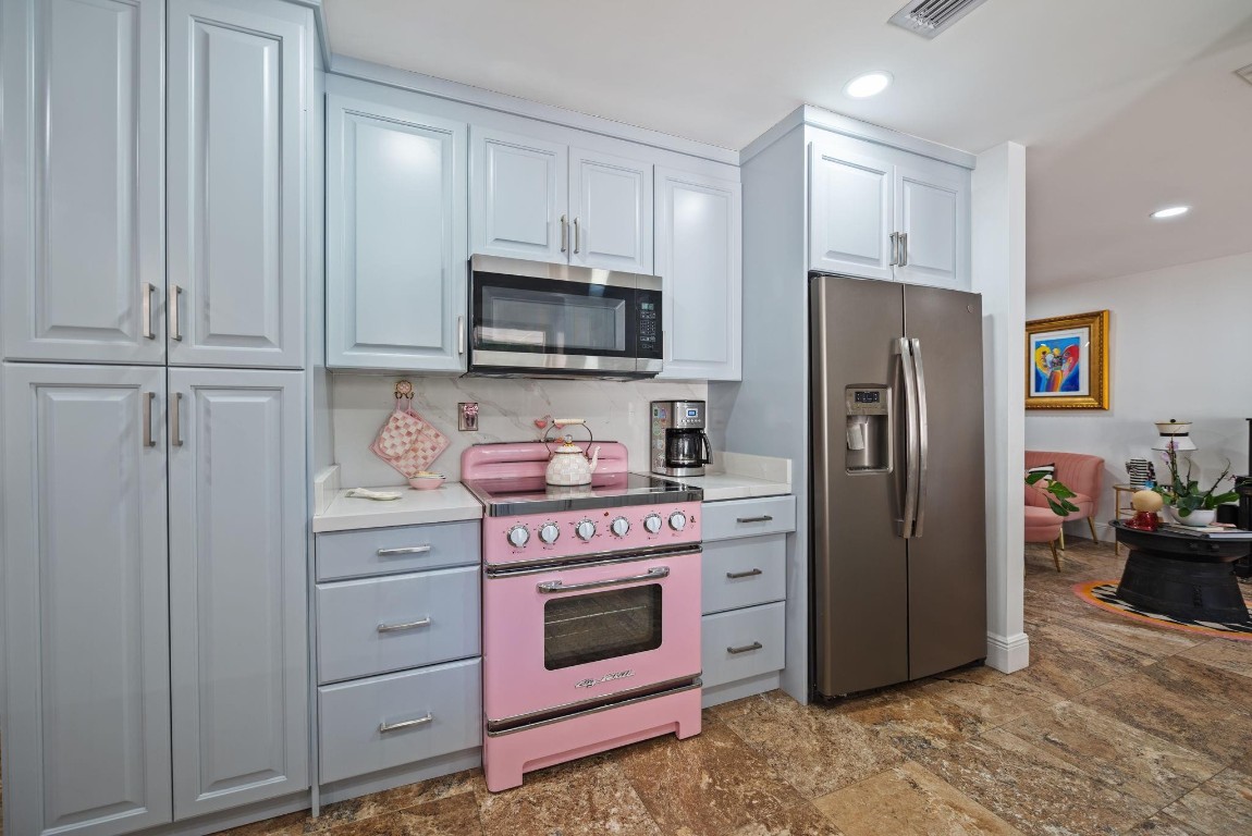 6320 Pent Miami Lakes, FL 33014