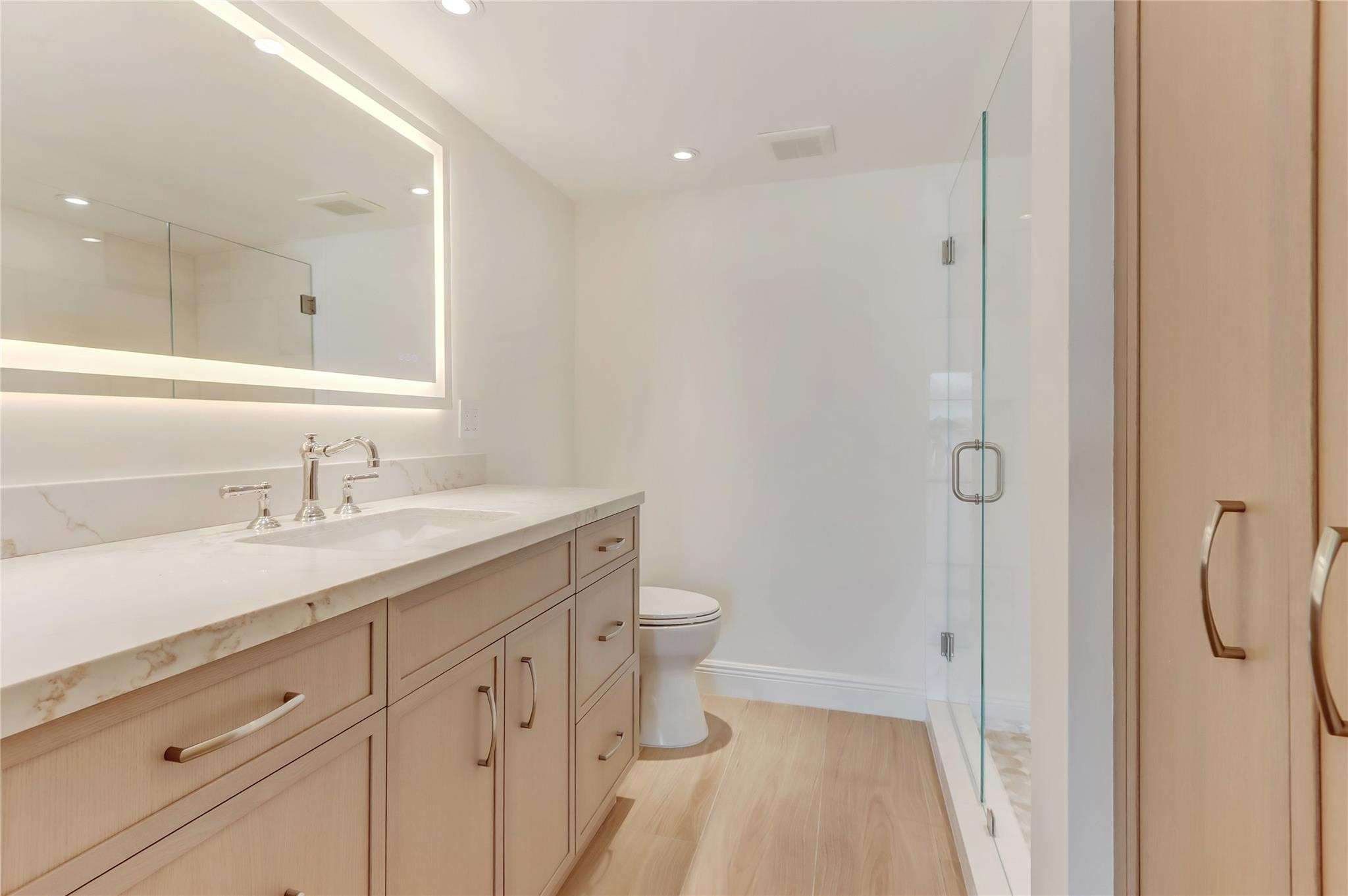 1710 S Ocean #202 Fort Lauderdale, FL 33316