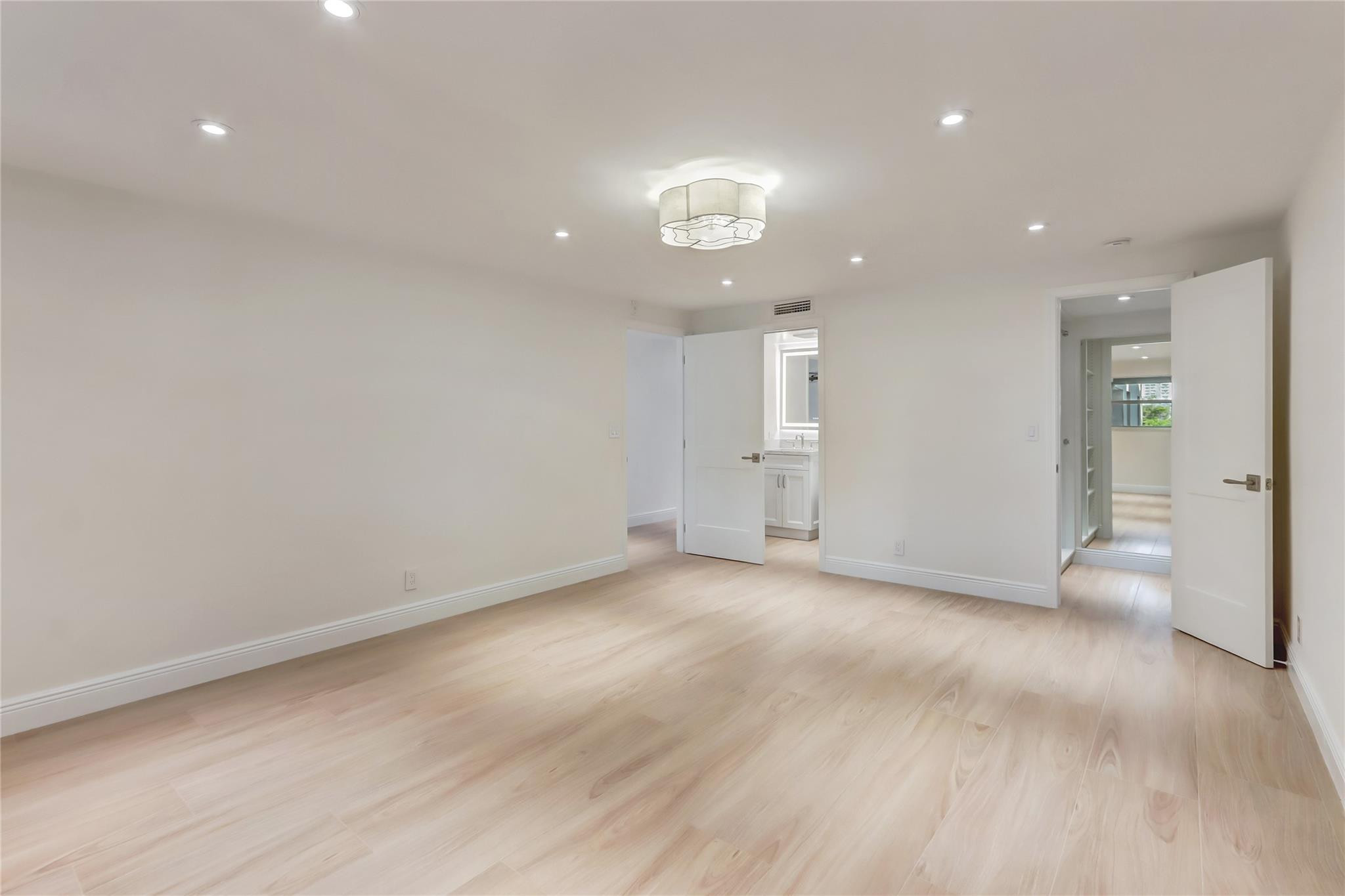 1710 S Ocean #202 Fort Lauderdale, FL 33316