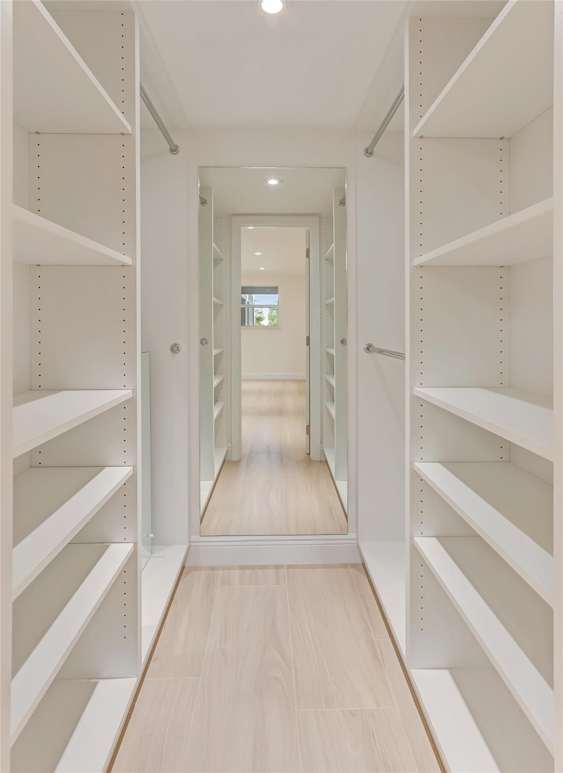 1710 S Ocean #202 Fort Lauderdale, FL 33316