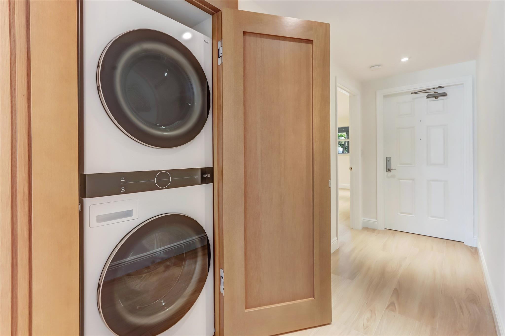 1710 S Ocean #202 Fort Lauderdale, FL 33316