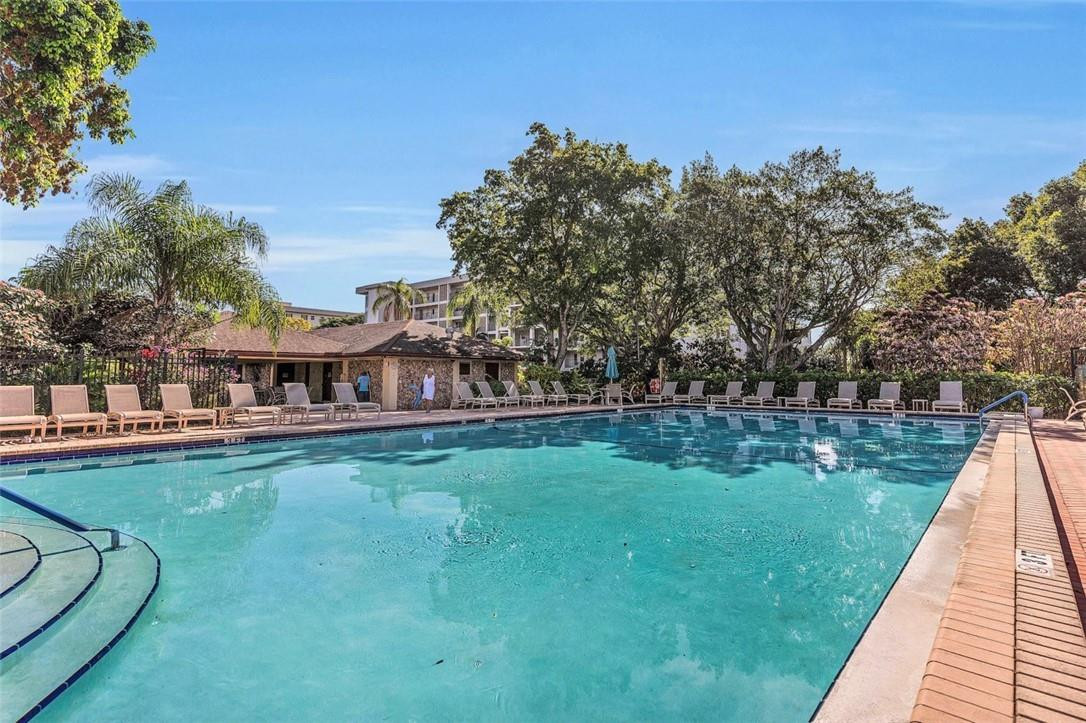 3100 N Palm Aire #406 Pompano Beach, FL 33069