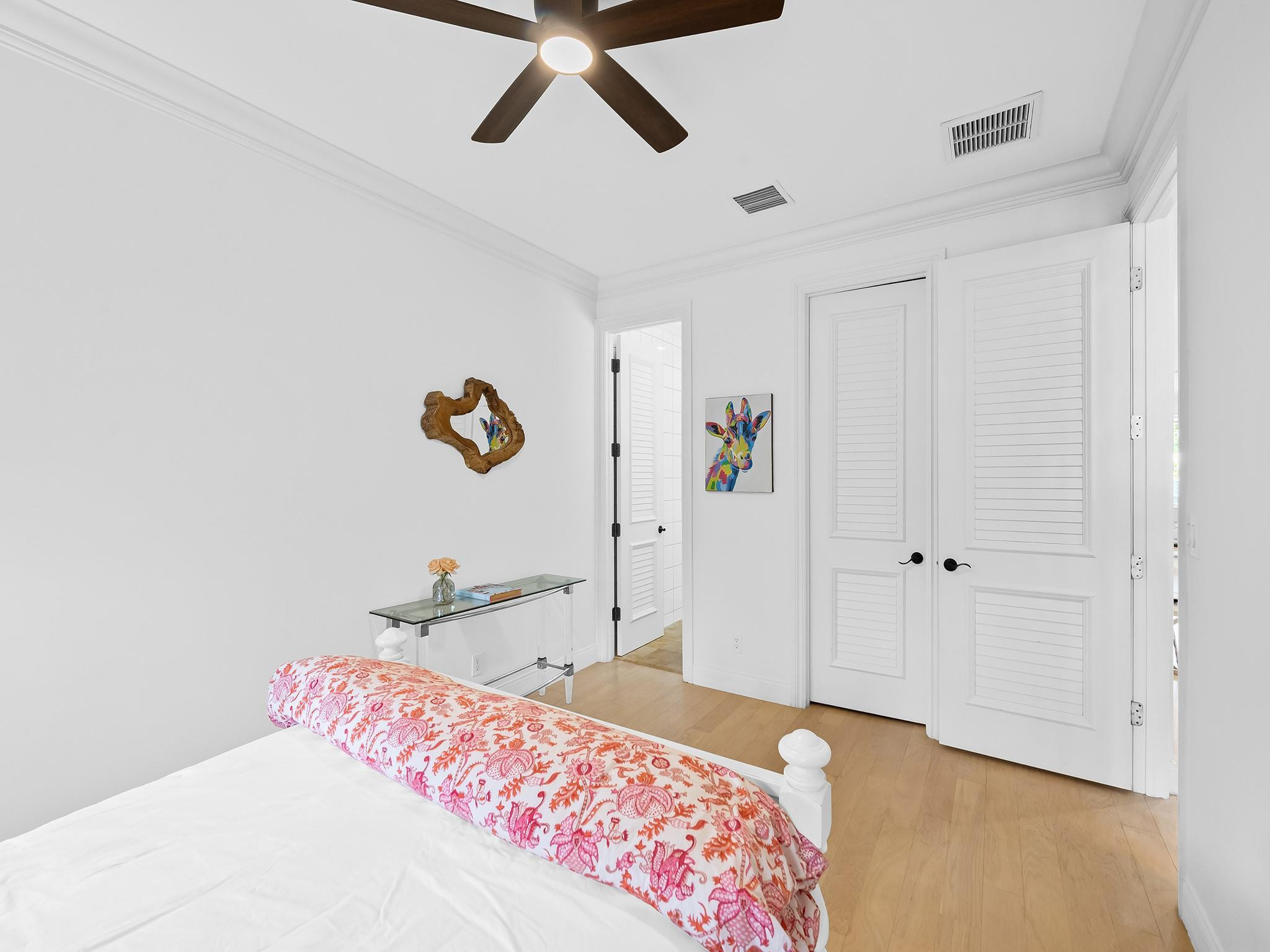 717 Solar Isle Fort Lauderdale, FL 33301