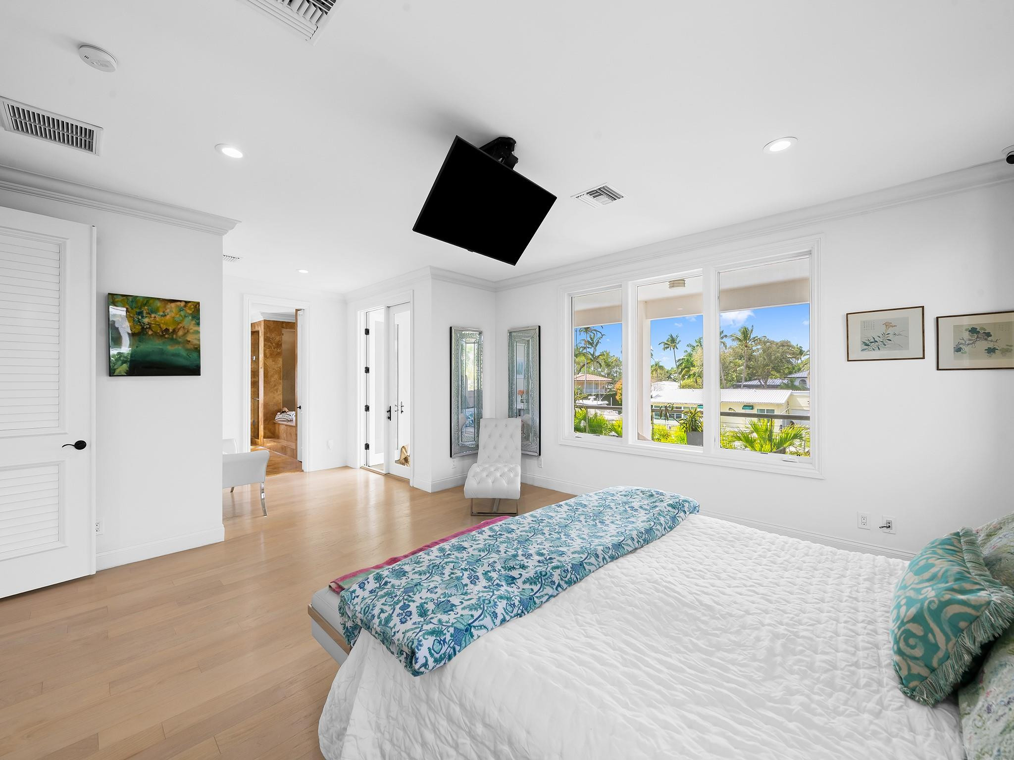 717 Solar Isle Fort Lauderdale, FL 33301