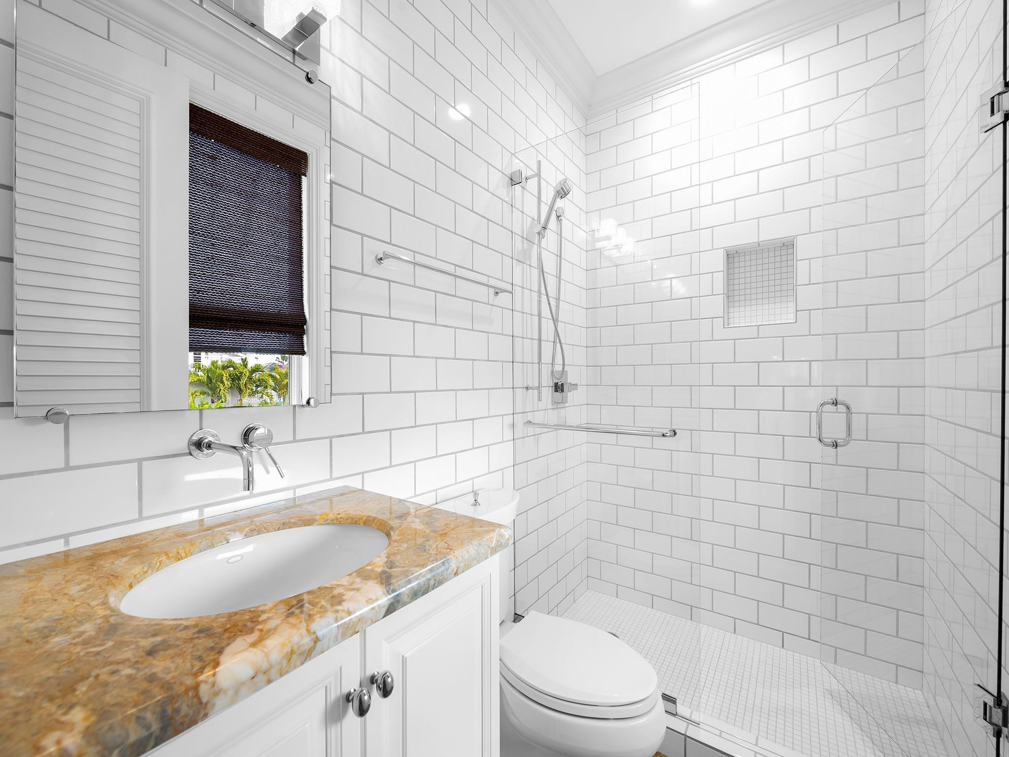 717 Solar Isle Fort Lauderdale, FL 33301