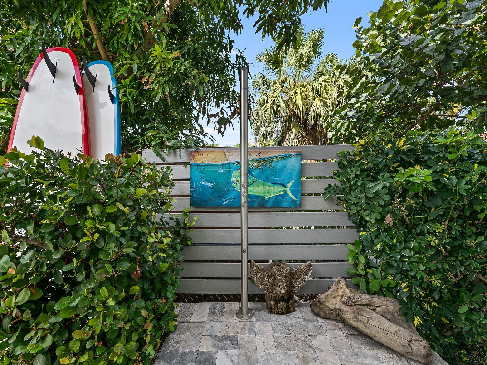 717 Solar Isle Fort Lauderdale, FL 33301