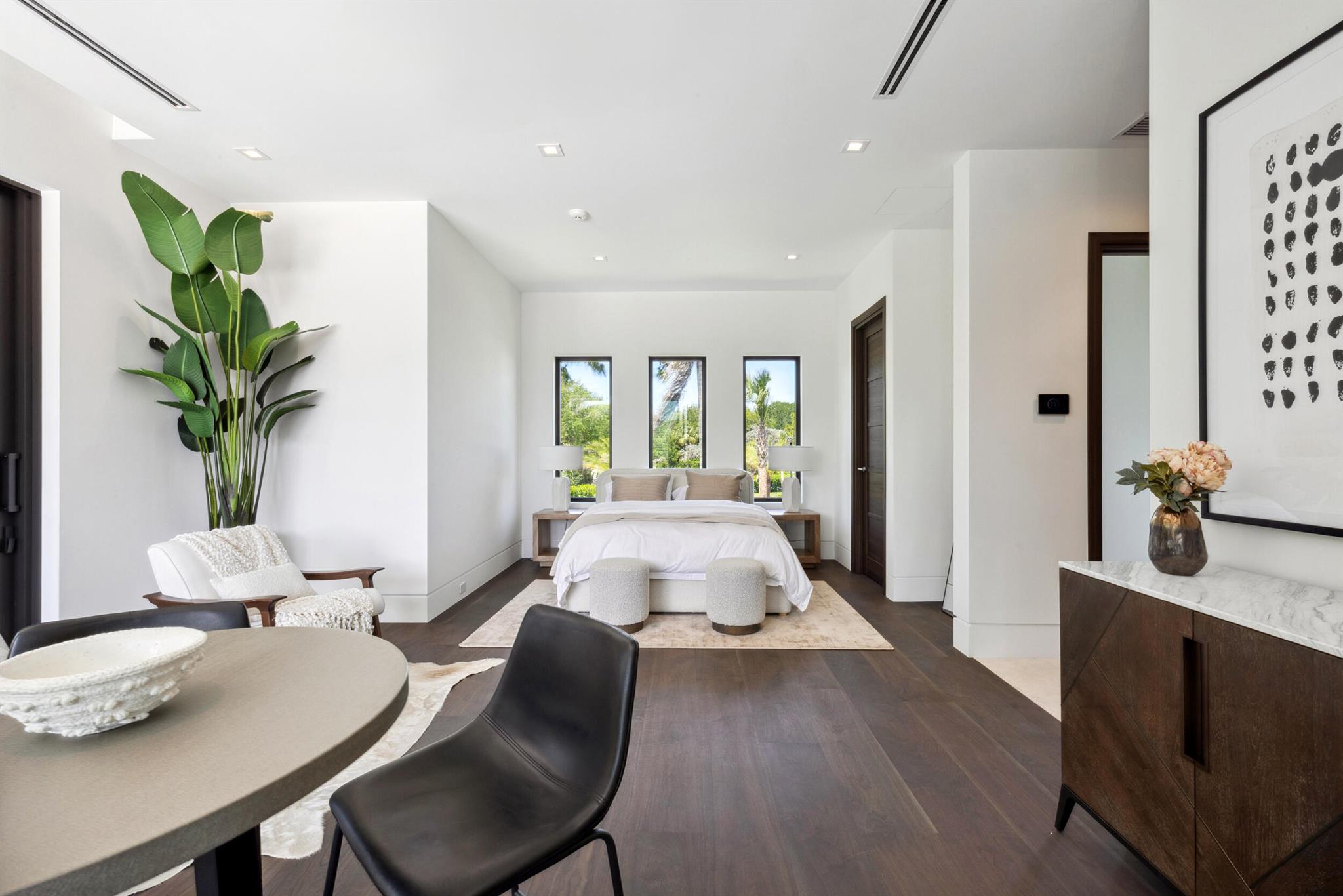 228 Bears Clb Dr Jupiter, FL 33477