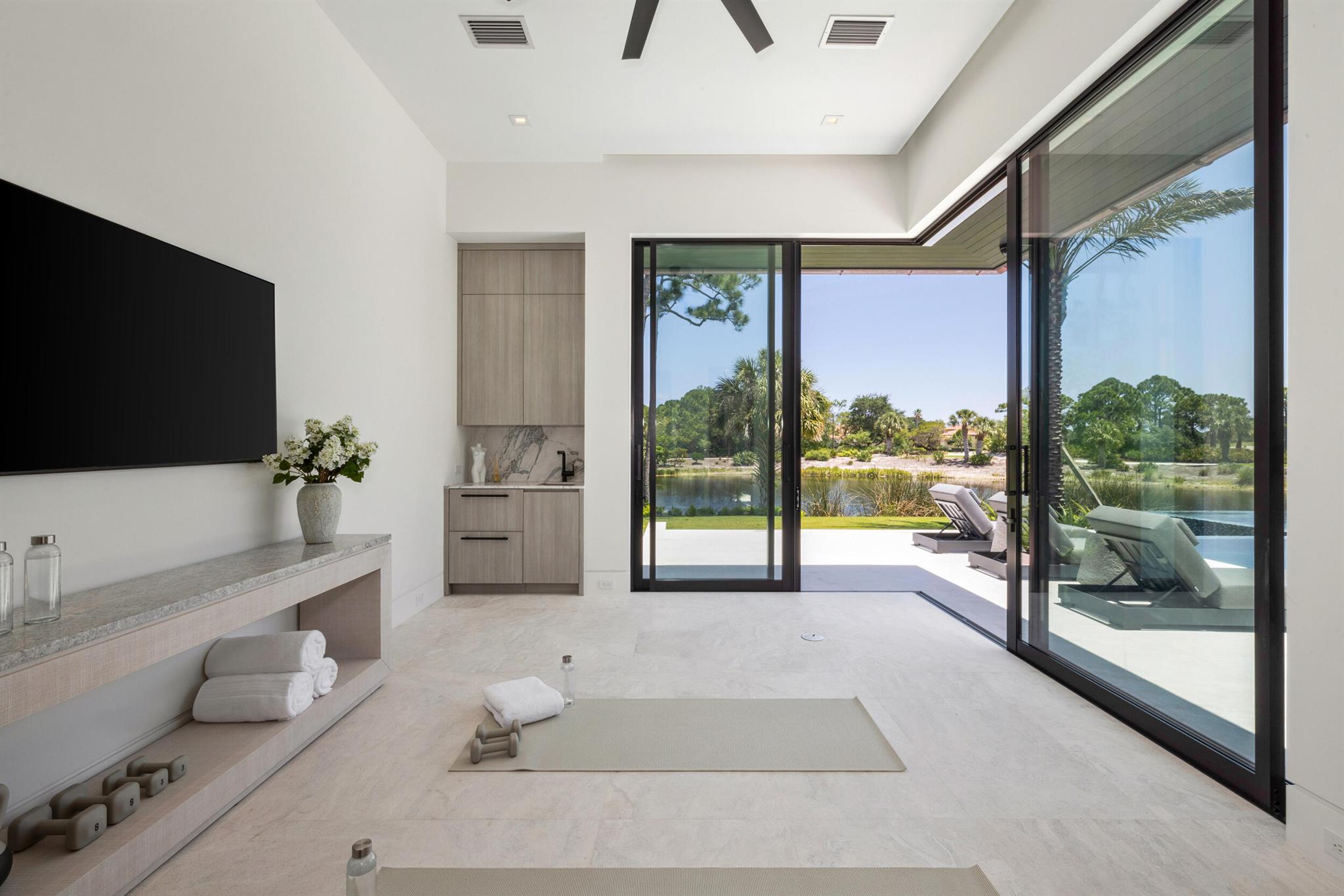 228 Bears Clb Dr Jupiter, FL 33477