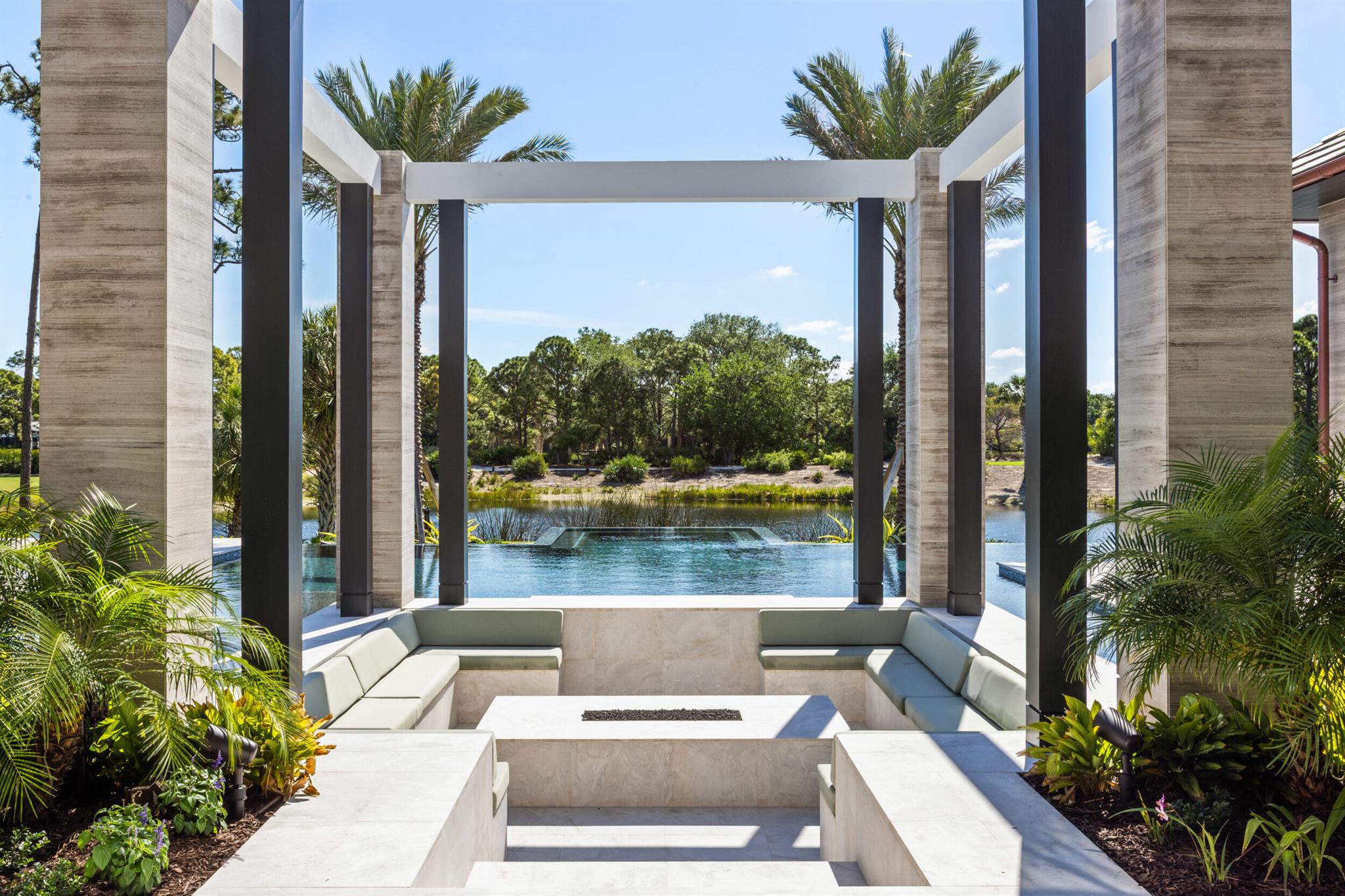 228 Bears Clb Dr Jupiter, FL 33477