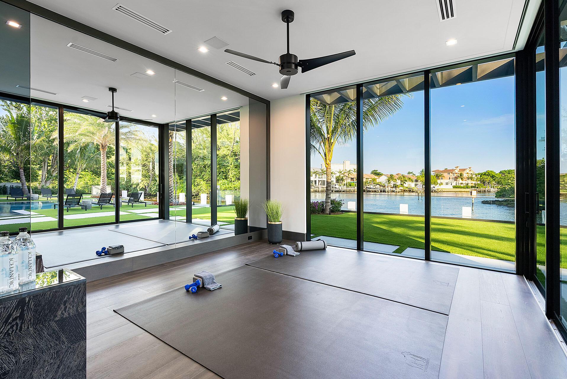 372 E Alexander Palm Rd Boca Raton, FL 33432