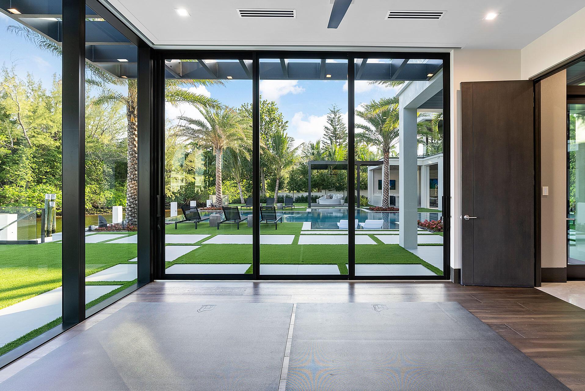 372 E Alexander Palm Rd Boca Raton, FL 33432