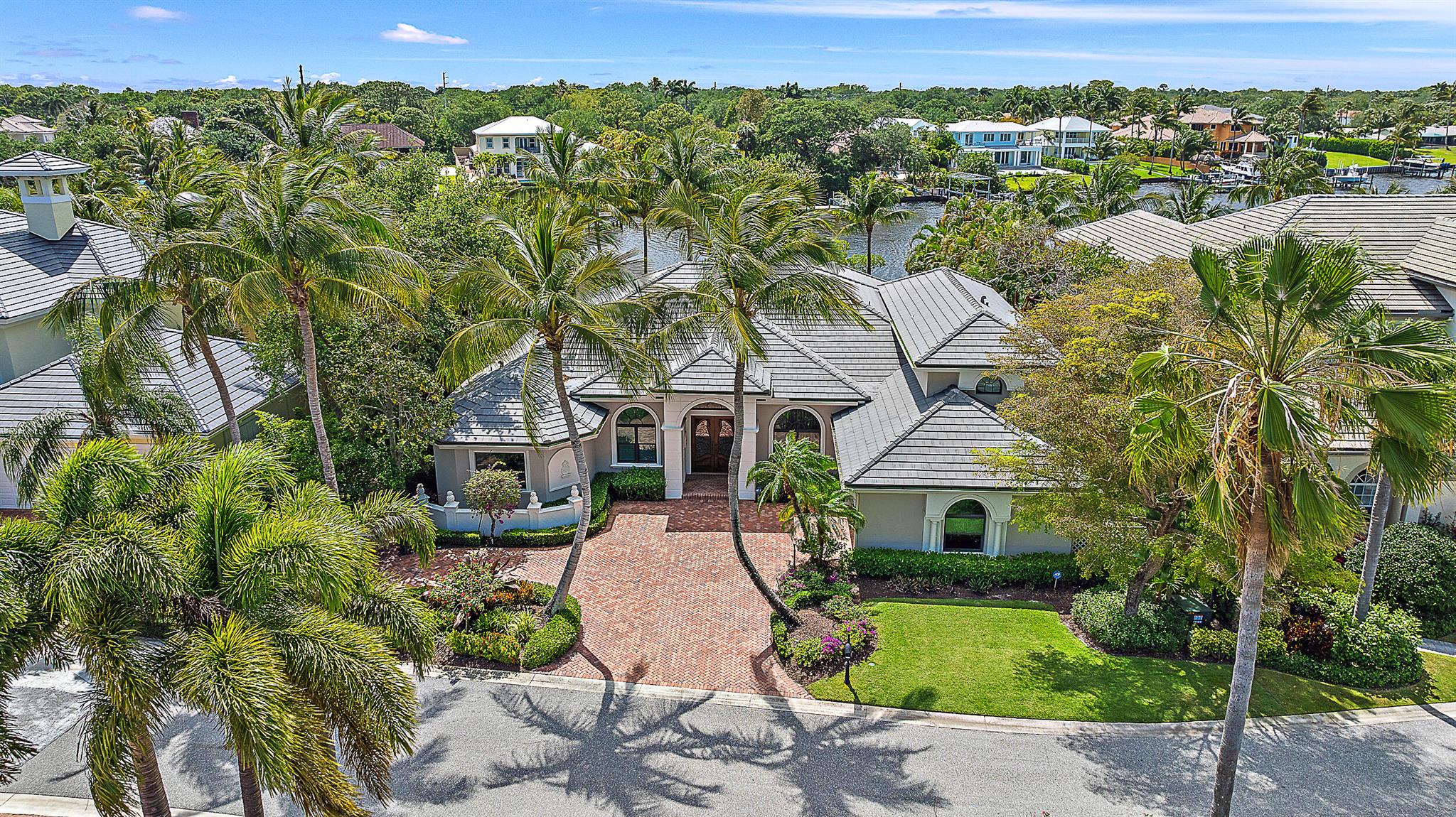 19028 SE Windward Is Ln Jupiter, FL 33458