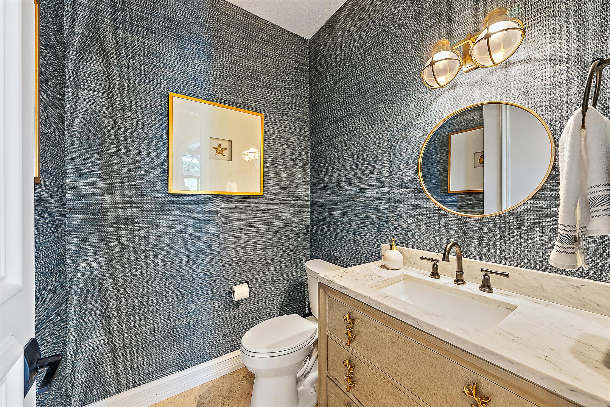 19028 SE Windward Is Ln Jupiter, FL 33458