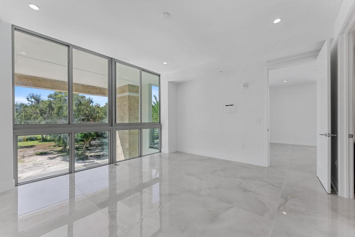 485 E Royal Palm #204 Boca Raton, FL 33432