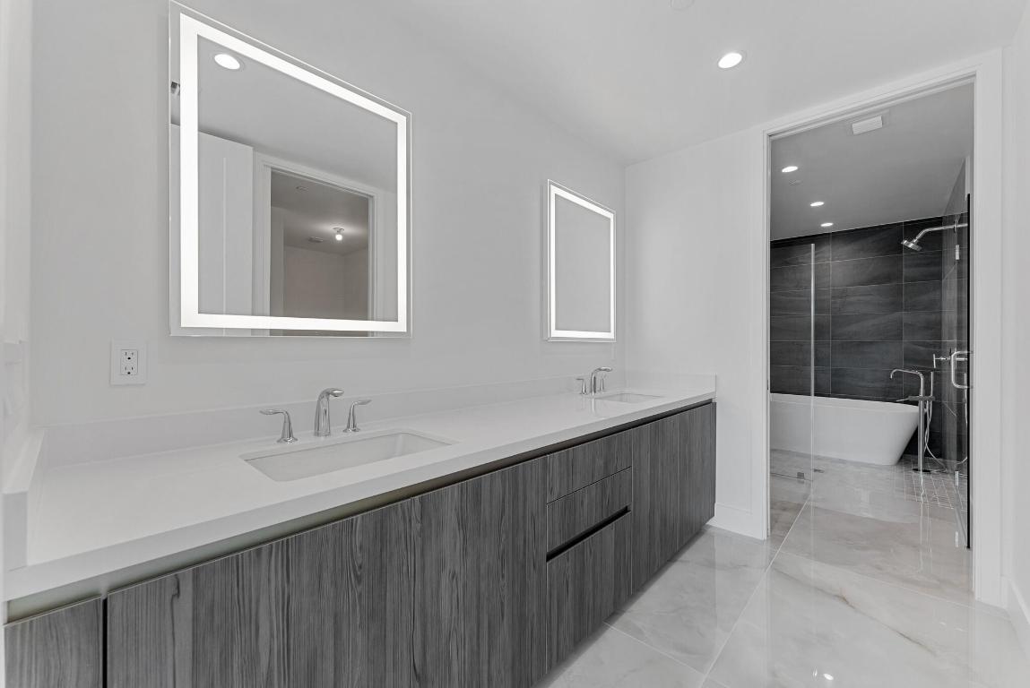 485 E Royal Palm #204 Boca Raton, FL 33432