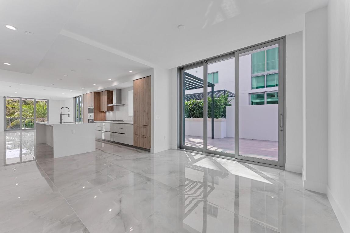 485 E Royal Palm #204 Boca Raton, FL 33432