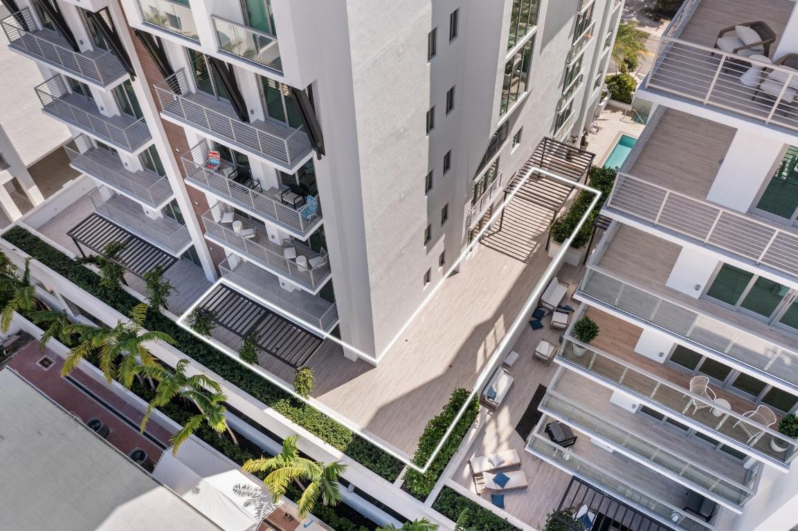 485 E Royal Palm #204 Boca Raton, FL 33432