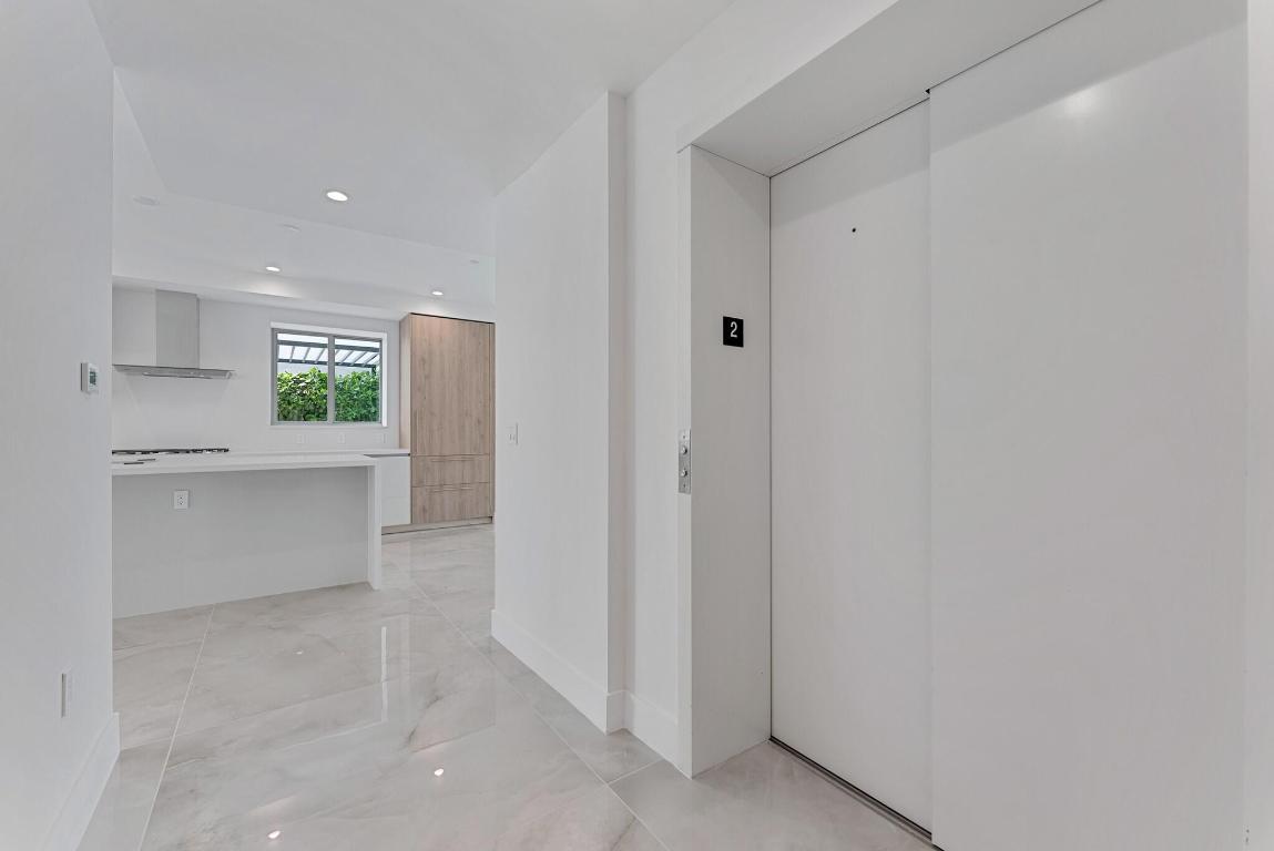 485 E Royal Palm #204 Boca Raton, FL 33432