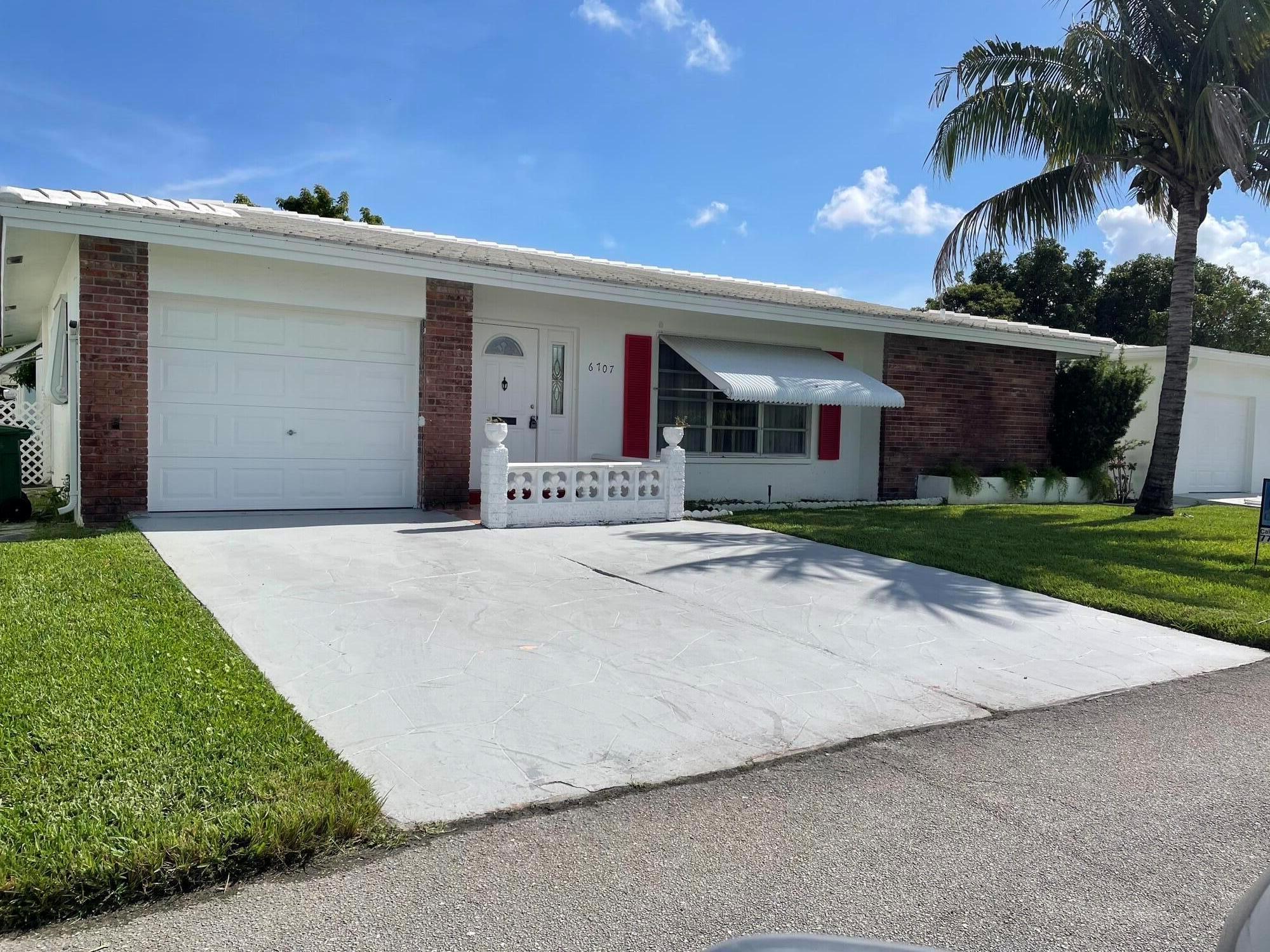6707 NW 70th St