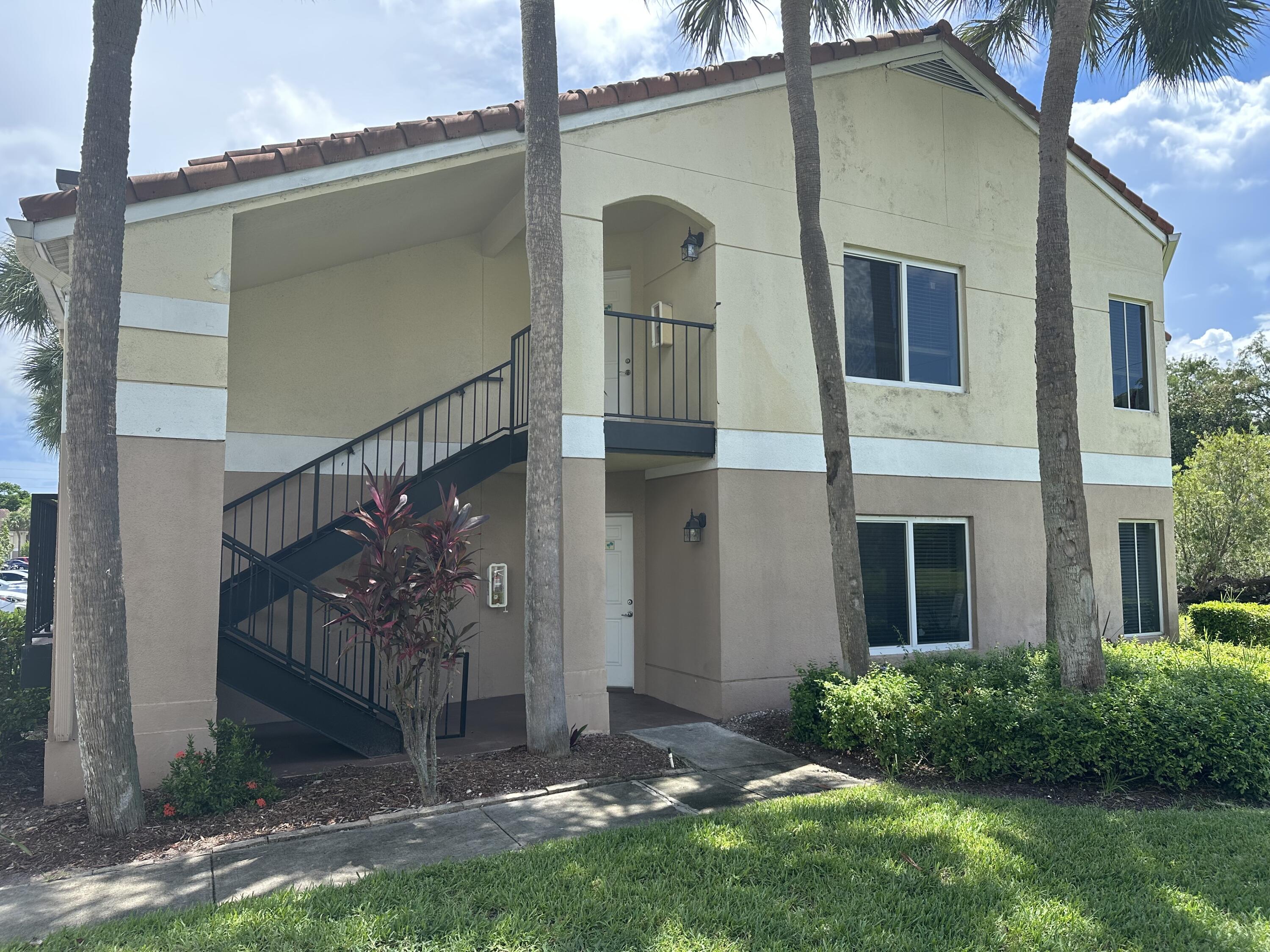 815 W Boynton Bch Blvd #5-106