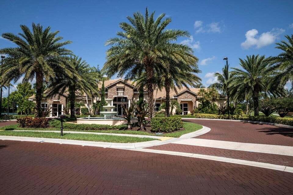 136 Behring Way Jupiter, FL 33458