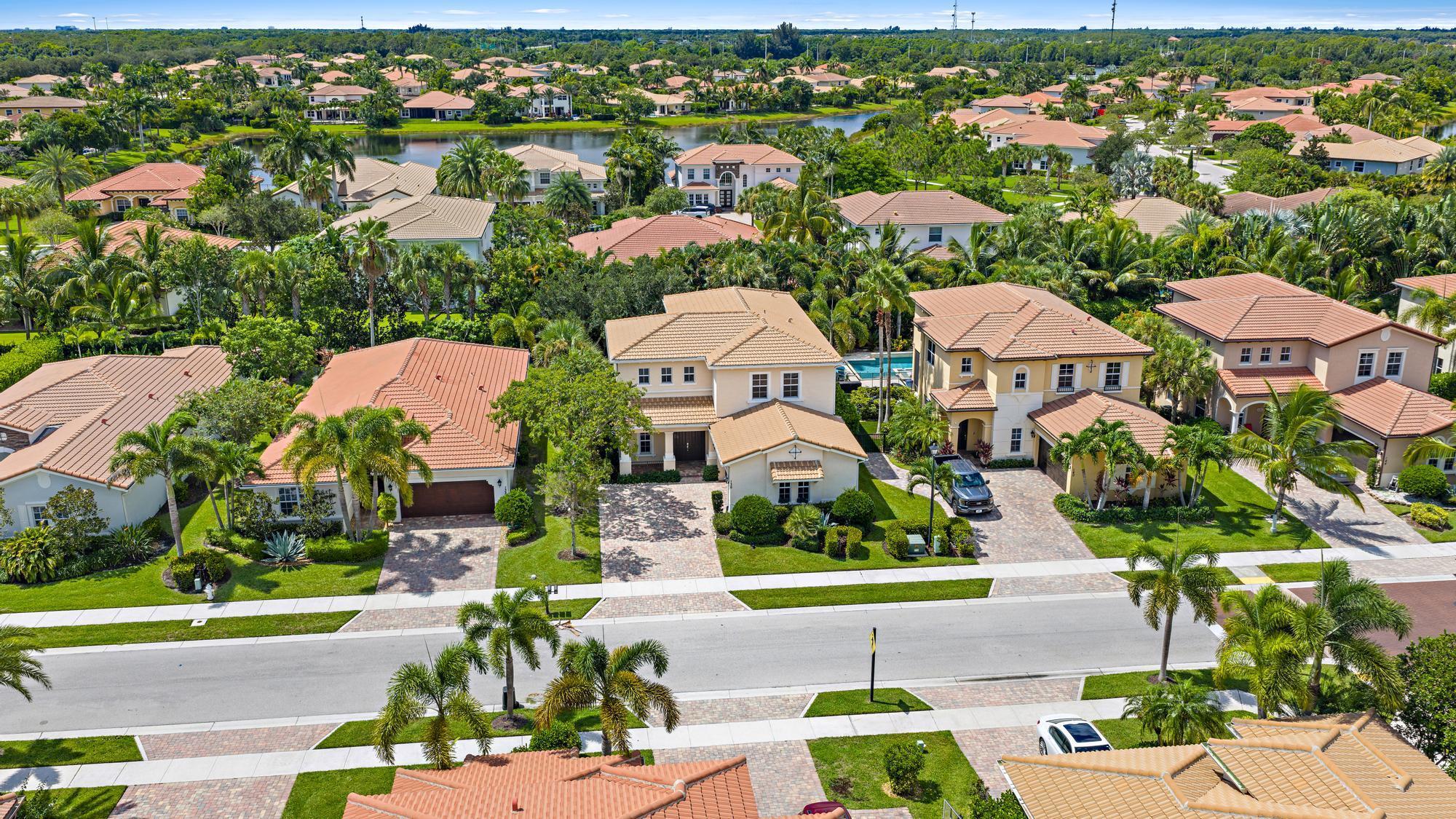 136 Behring Way Jupiter, FL 33458