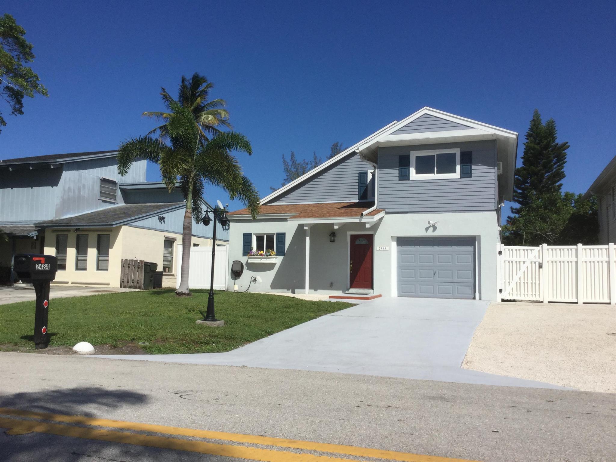 2484 Southridge Rd