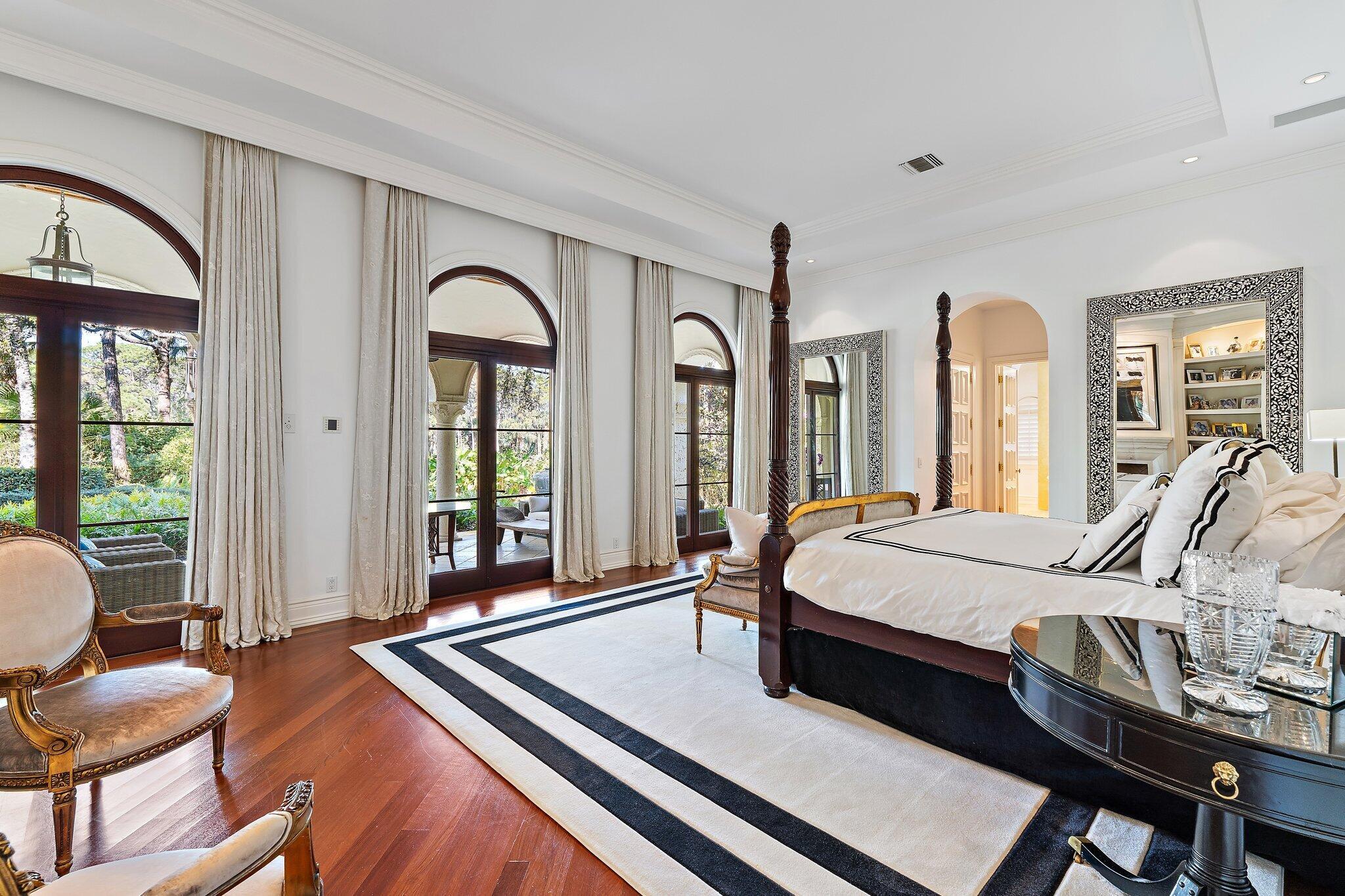 150 Bears Clb Dr Jupiter, FL 33477