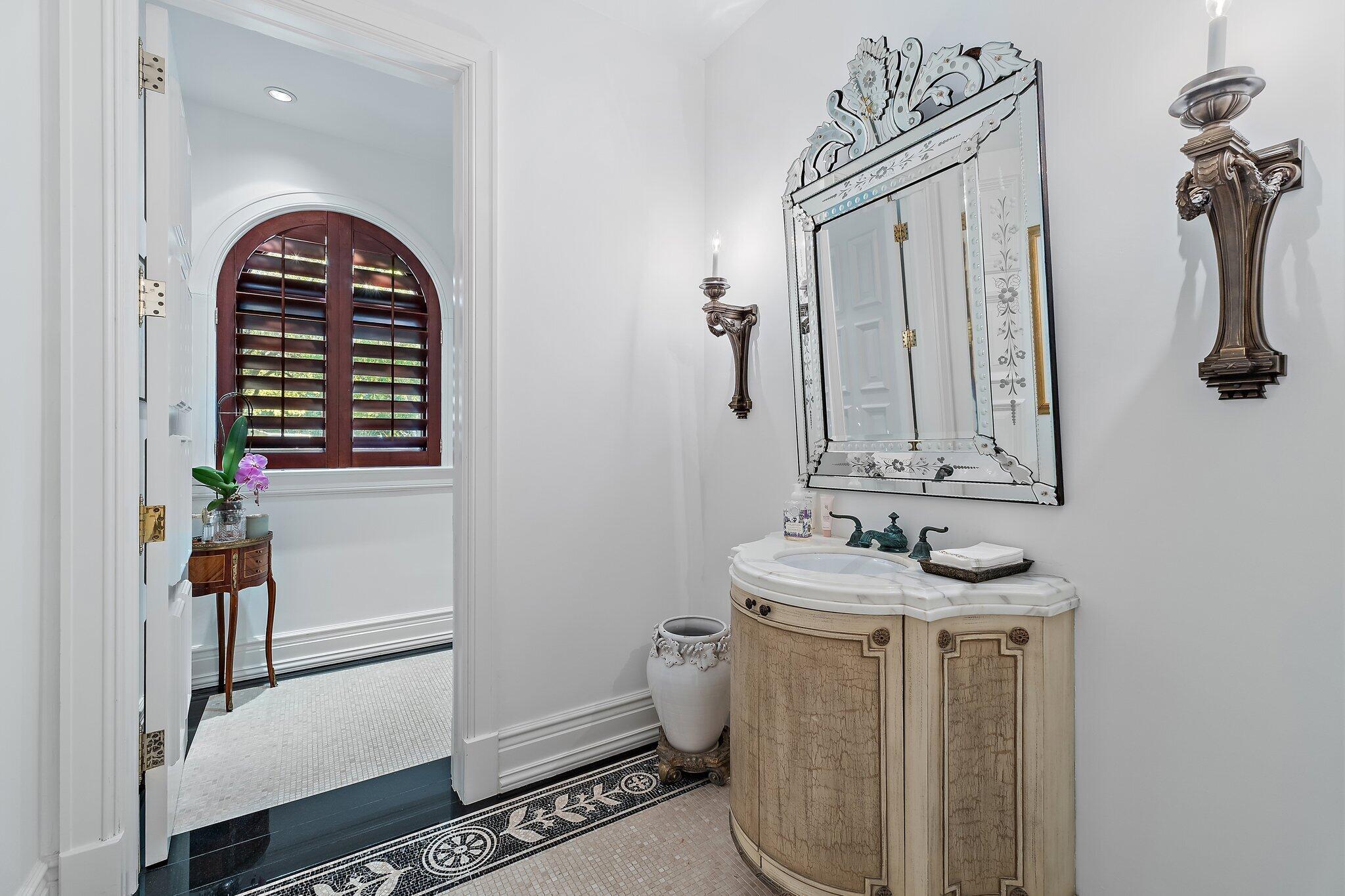 150 Bears Clb Dr Jupiter, FL 33477