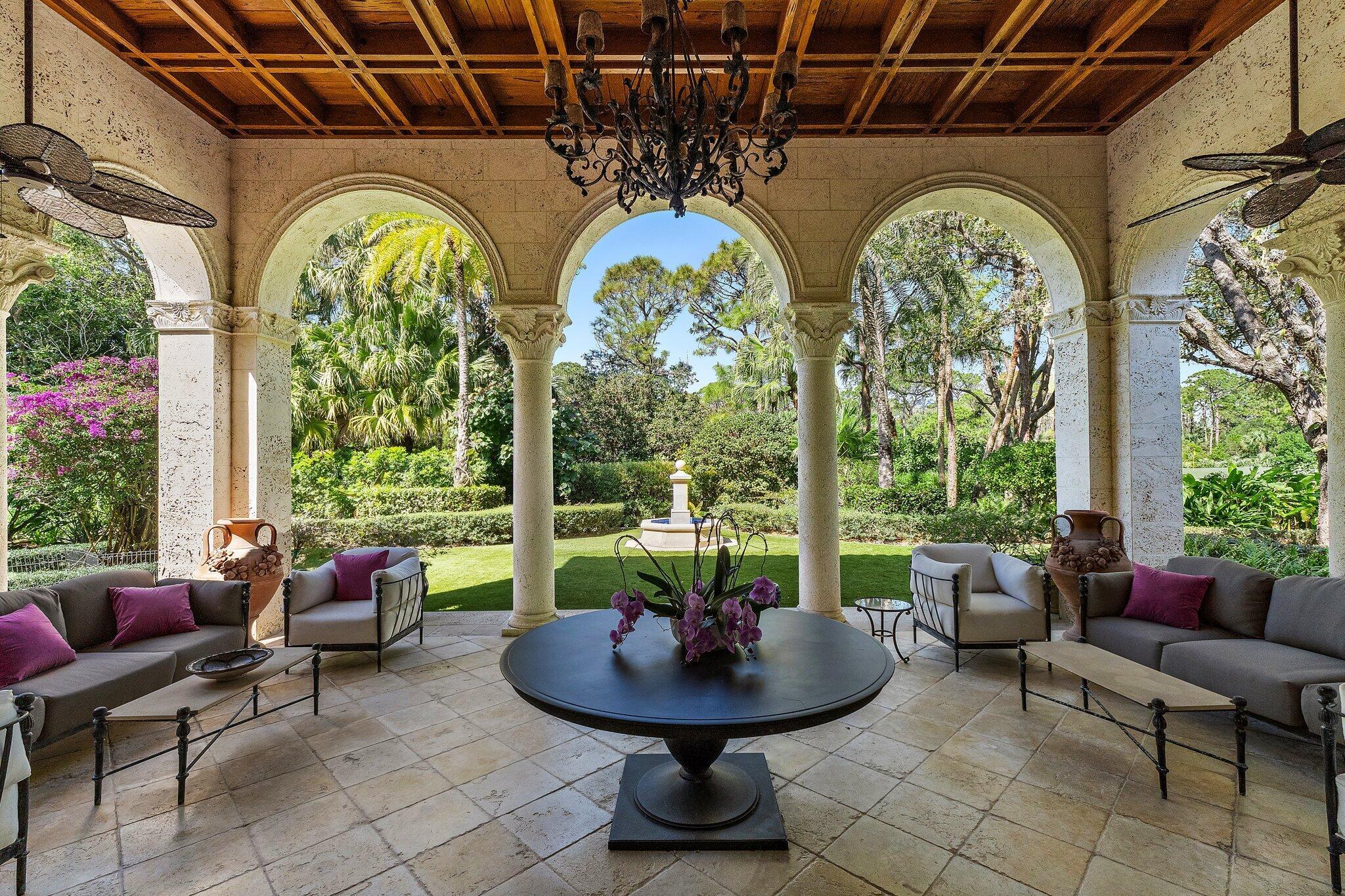 150 Bears Clb Dr Jupiter, FL 33477