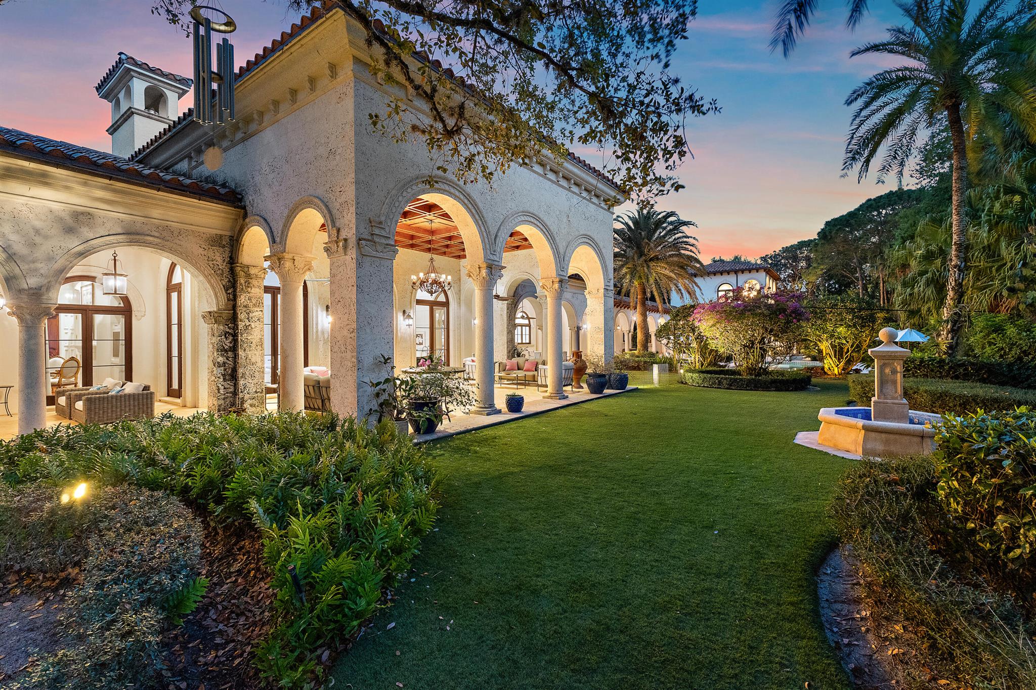 150 Bears Clb Dr Jupiter, FL 33477