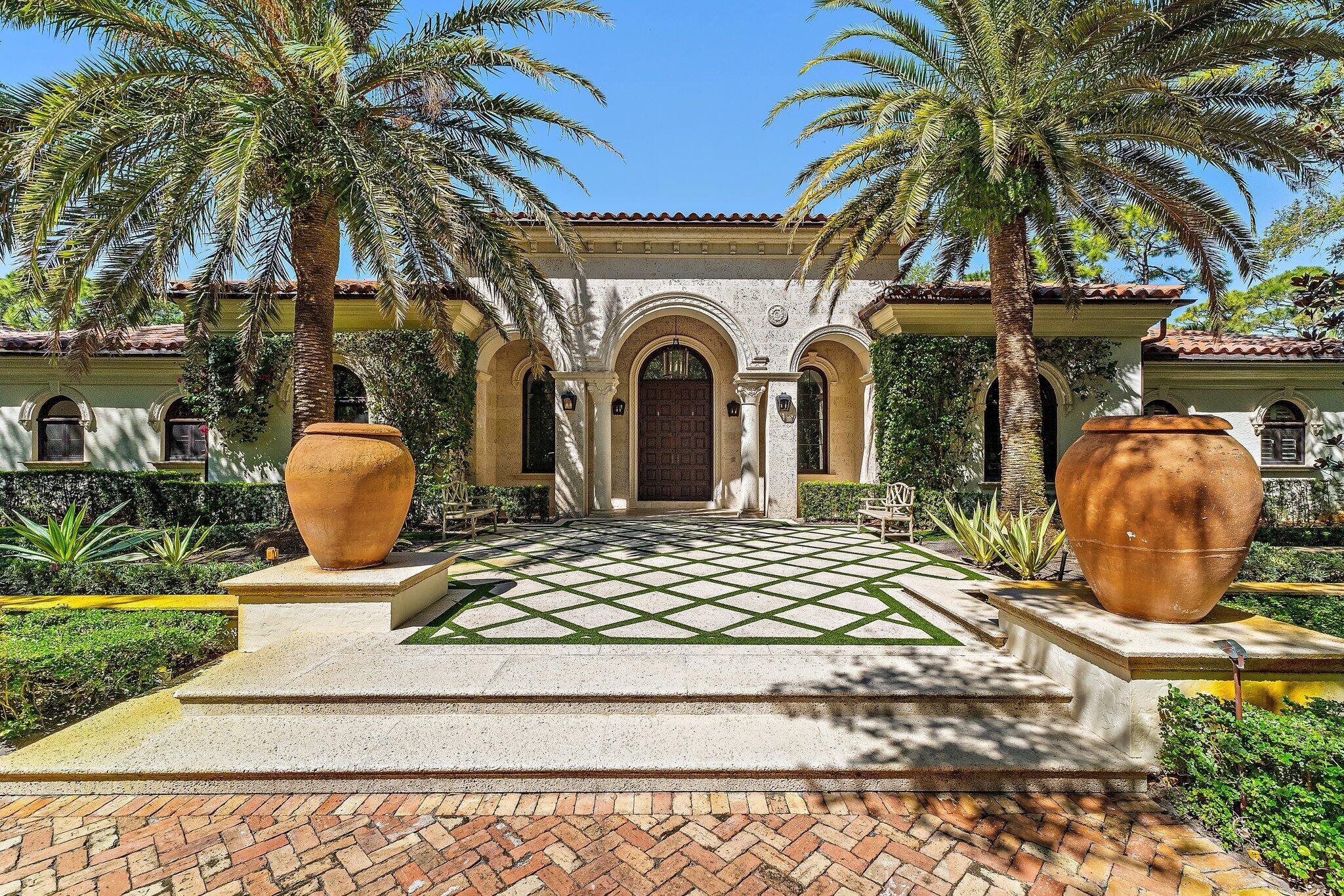 150 Bears Clb Dr Jupiter, FL 33477