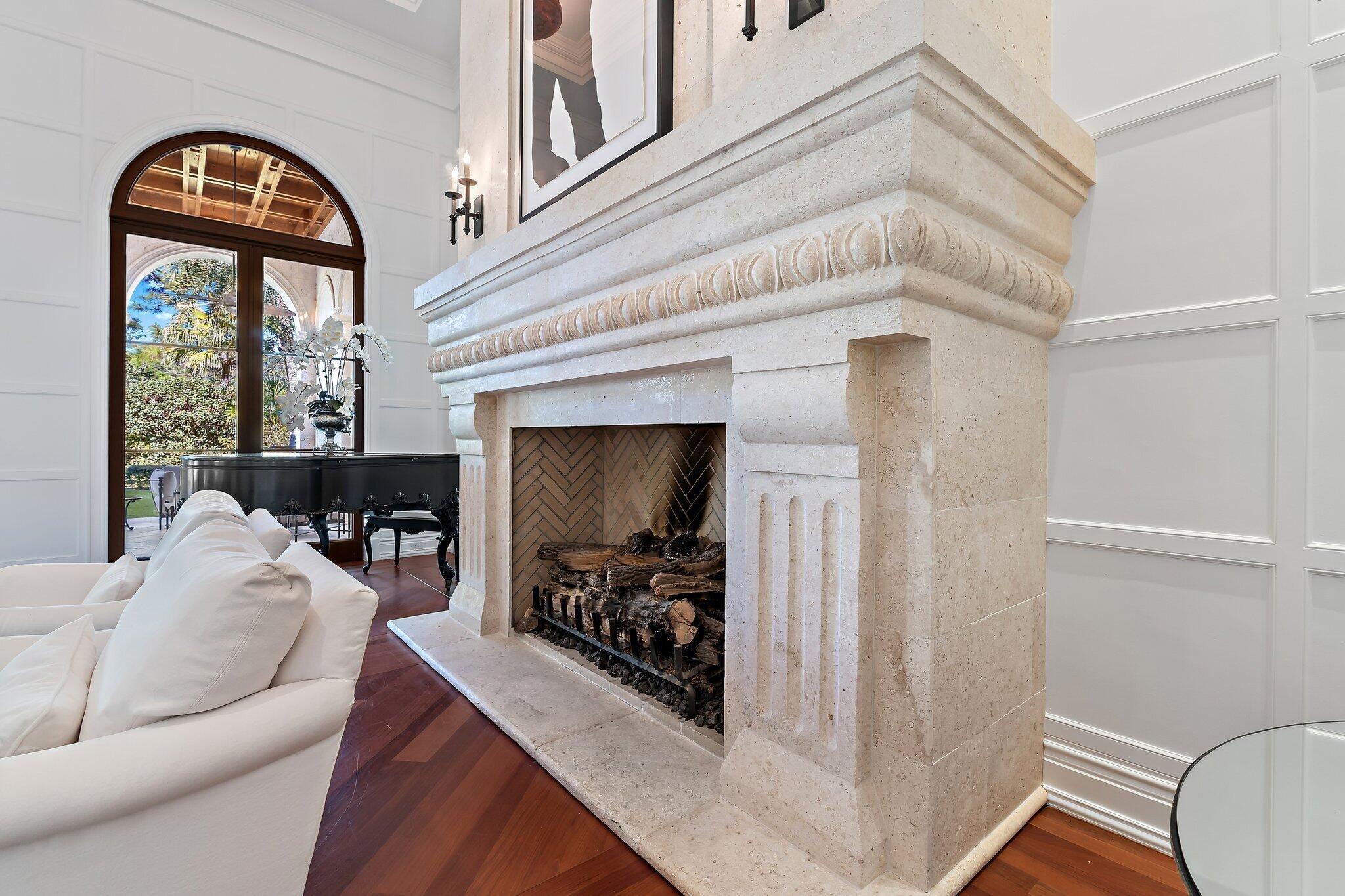 150 Bears Clb Dr Jupiter, FL 33477