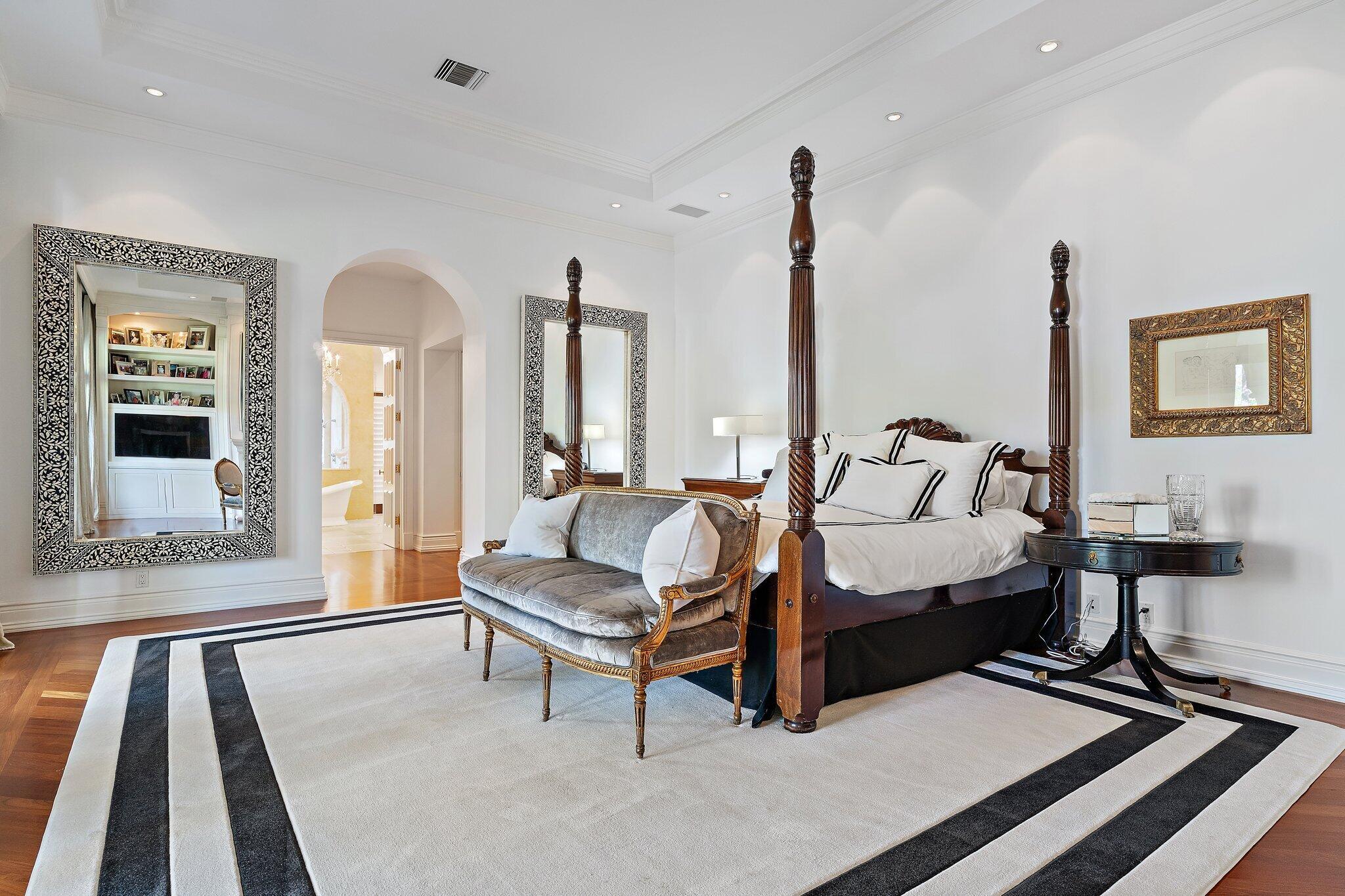 150 Bears Clb Dr Jupiter, FL 33477