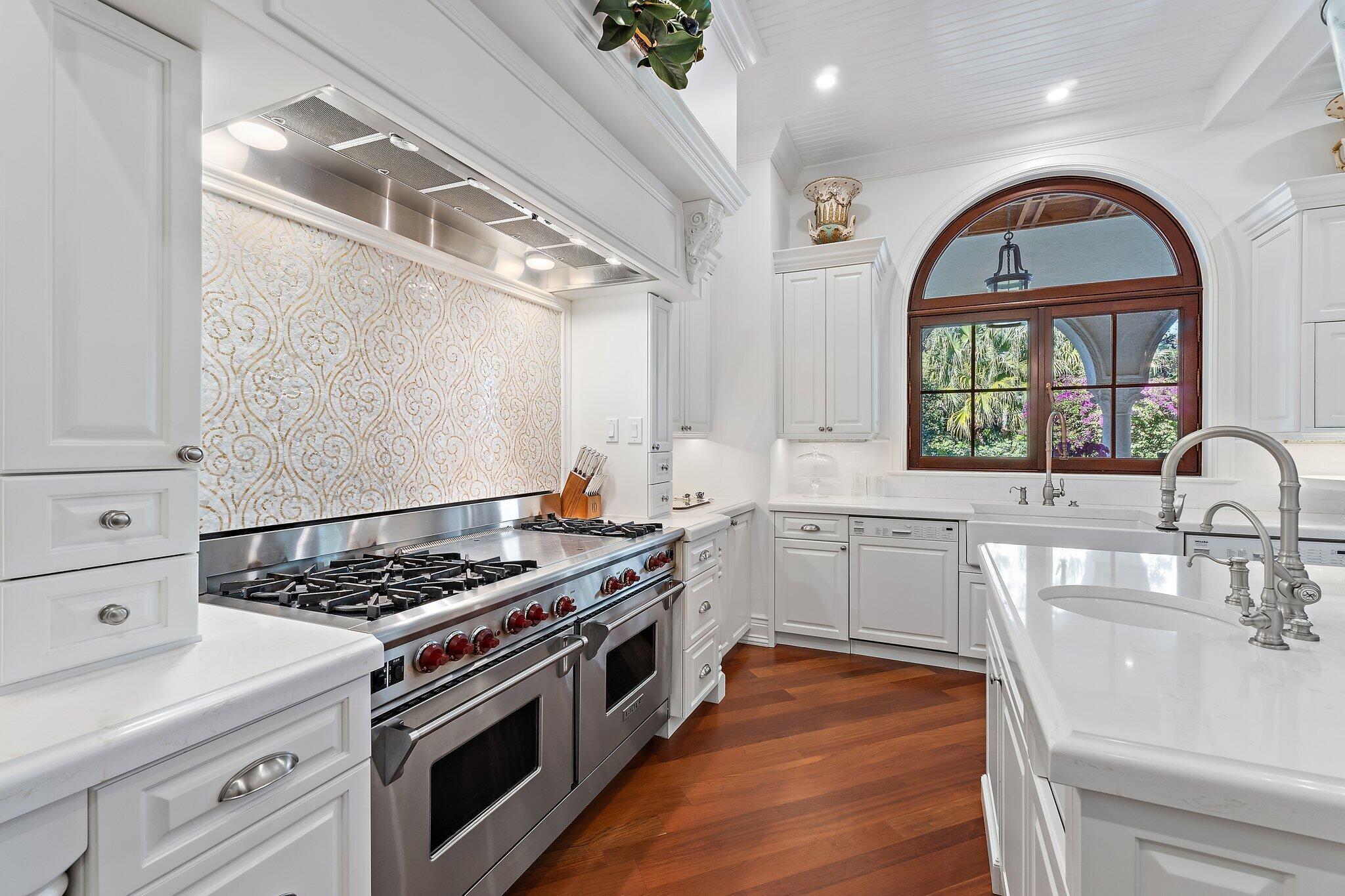 150 Bears Clb Dr Jupiter, FL 33477