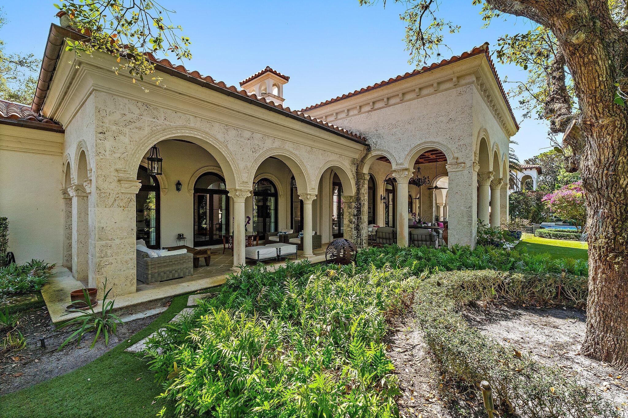 150 Bears Clb Dr Jupiter, FL 33477