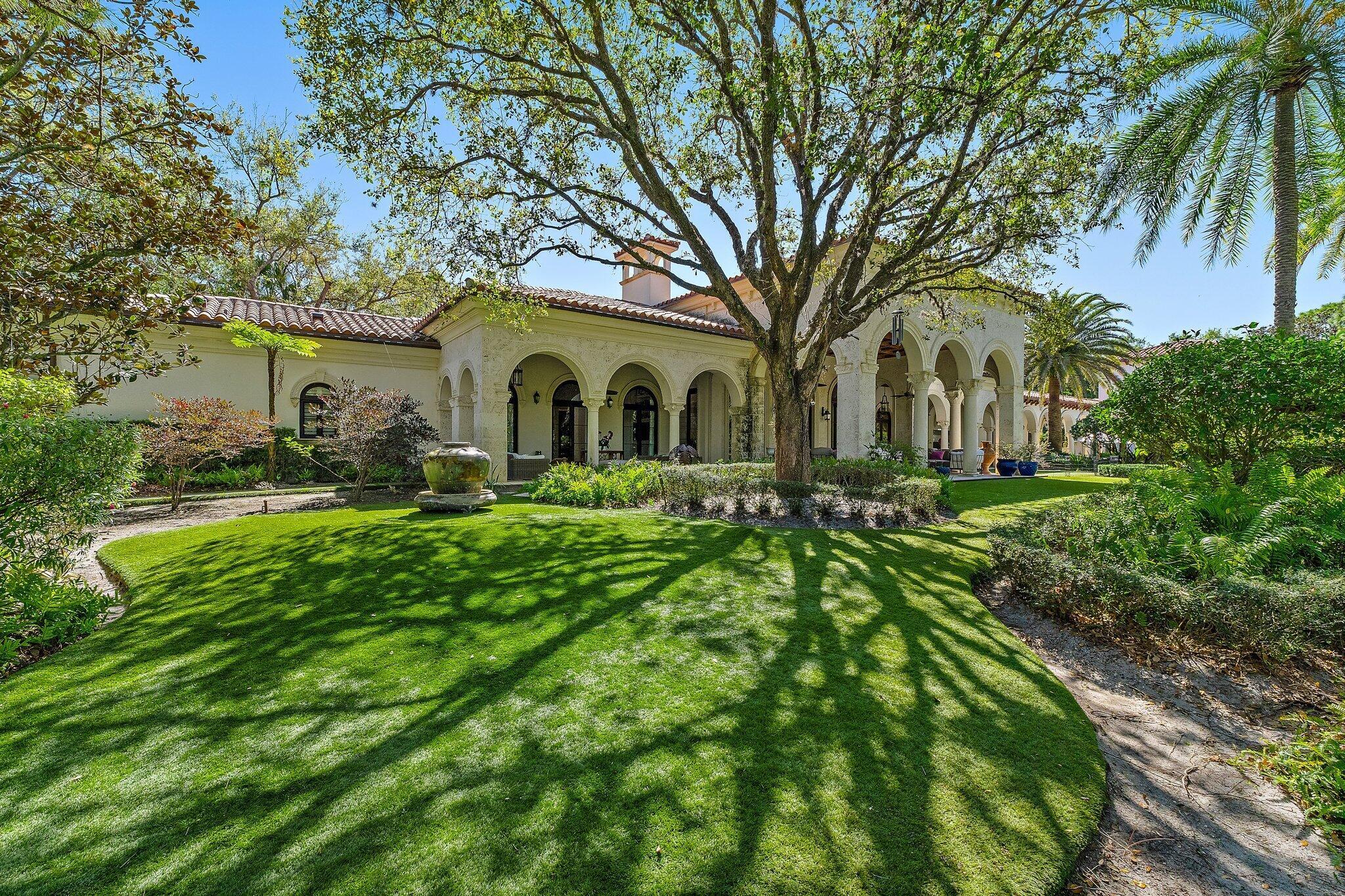 150 Bears Clb Dr Jupiter, FL 33477