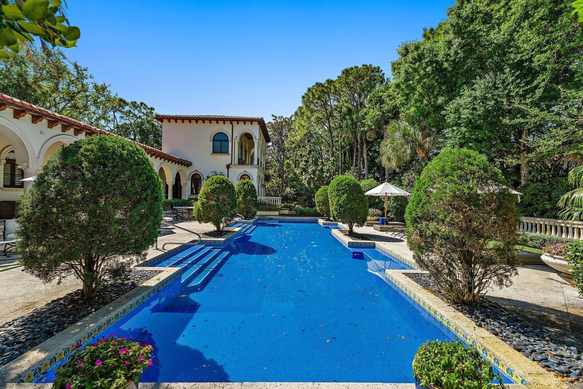 150 Bears Clb Dr Jupiter, FL 33477